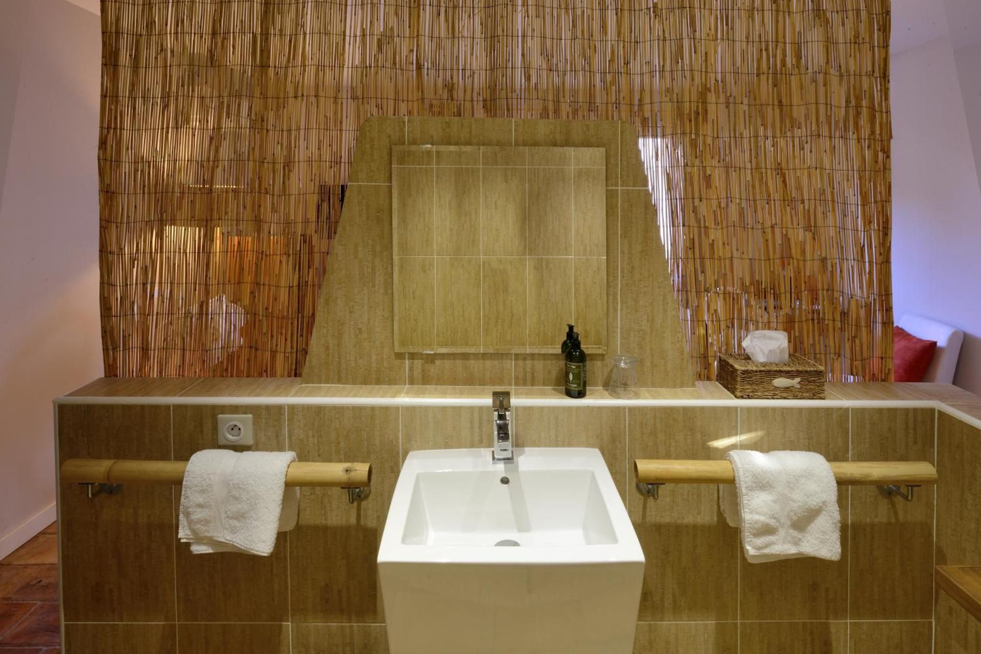 La Singulière Di Rosa-Double-Supérieure-Vue mer-Salle de bain 2