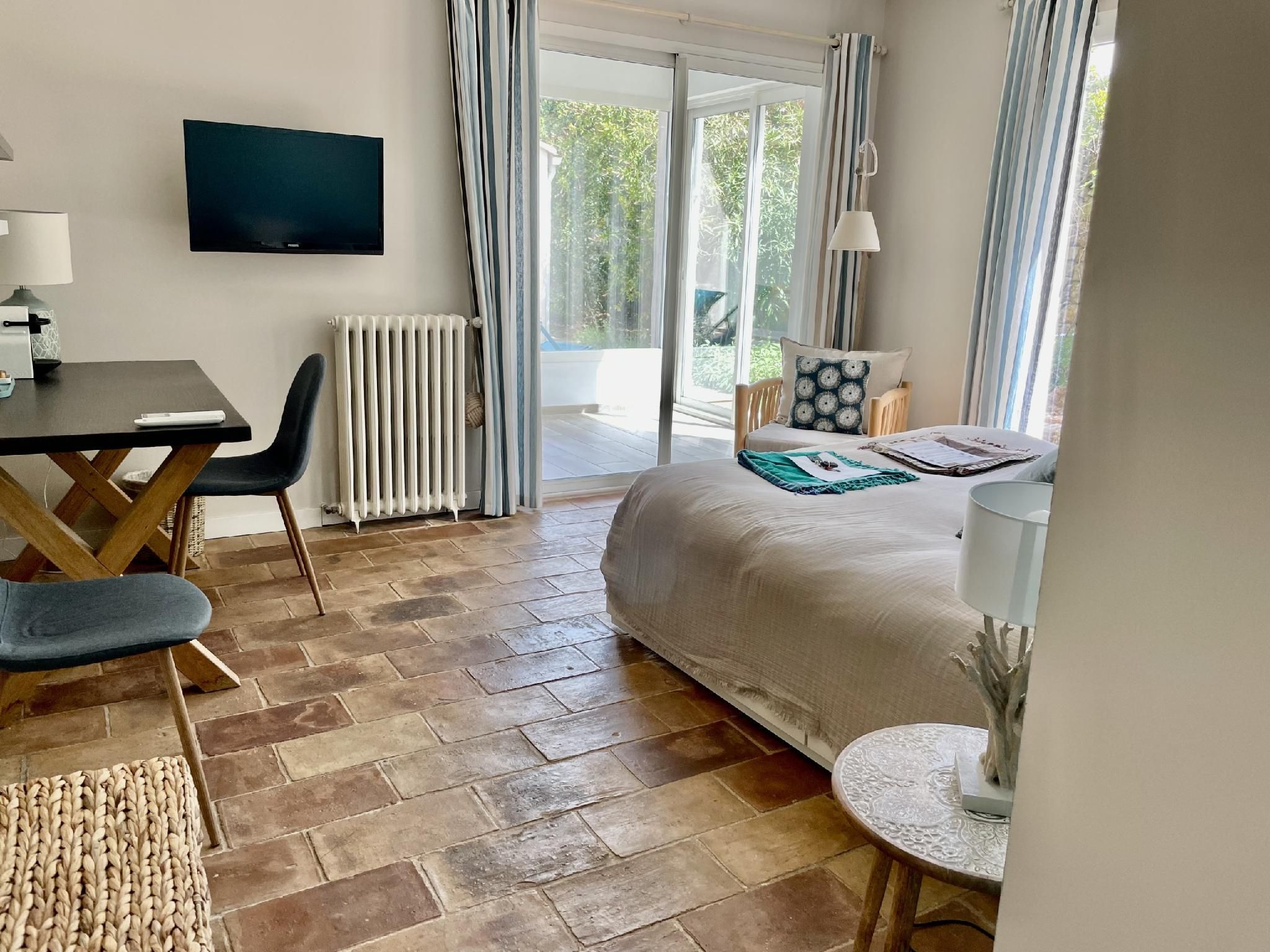 Double-Salle de bain-Vue sur Jardin