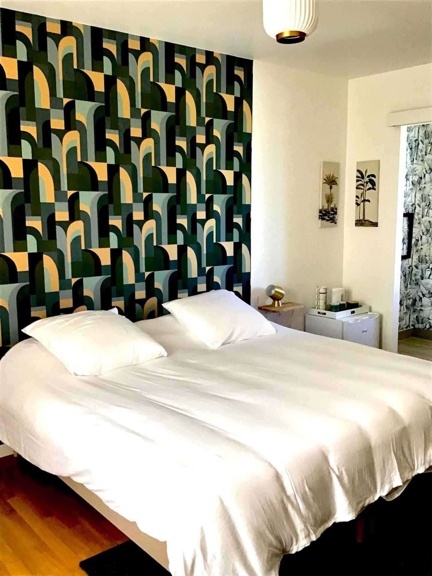 Double or Twin Room with Lake View