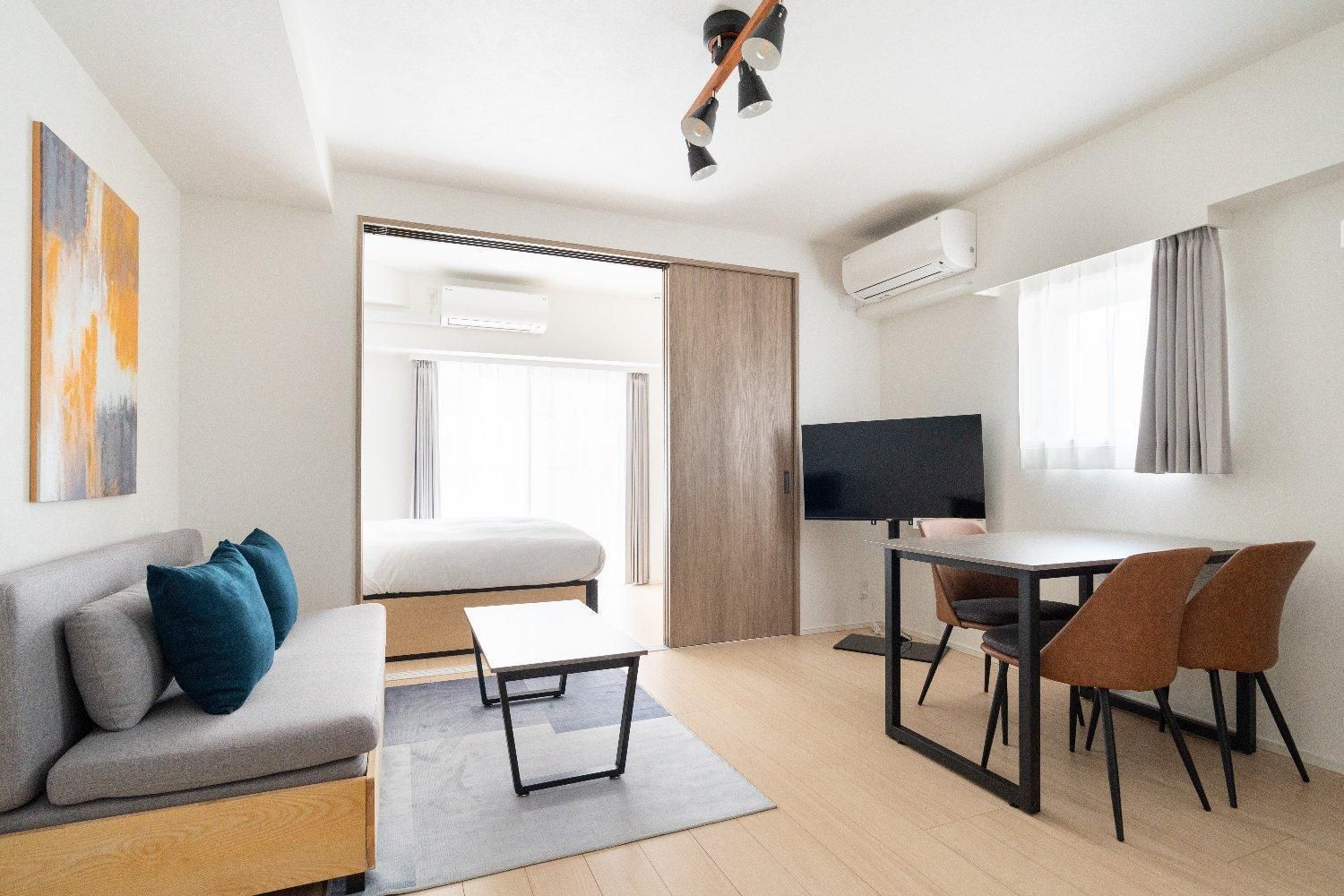 One-Bedroom Apartment