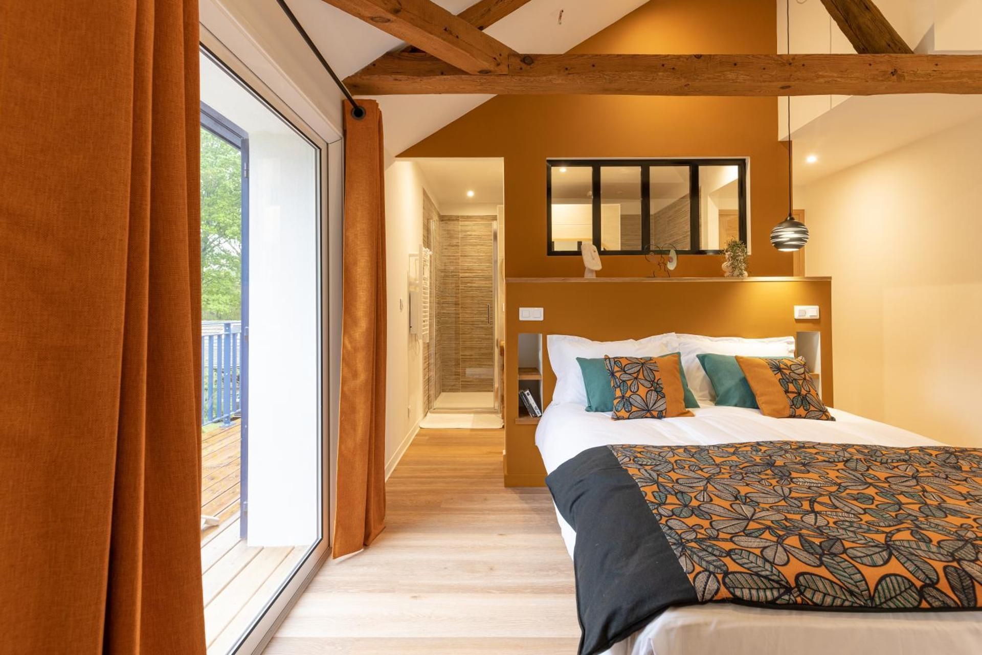 Deluxe Double or Twin Room with Garden View