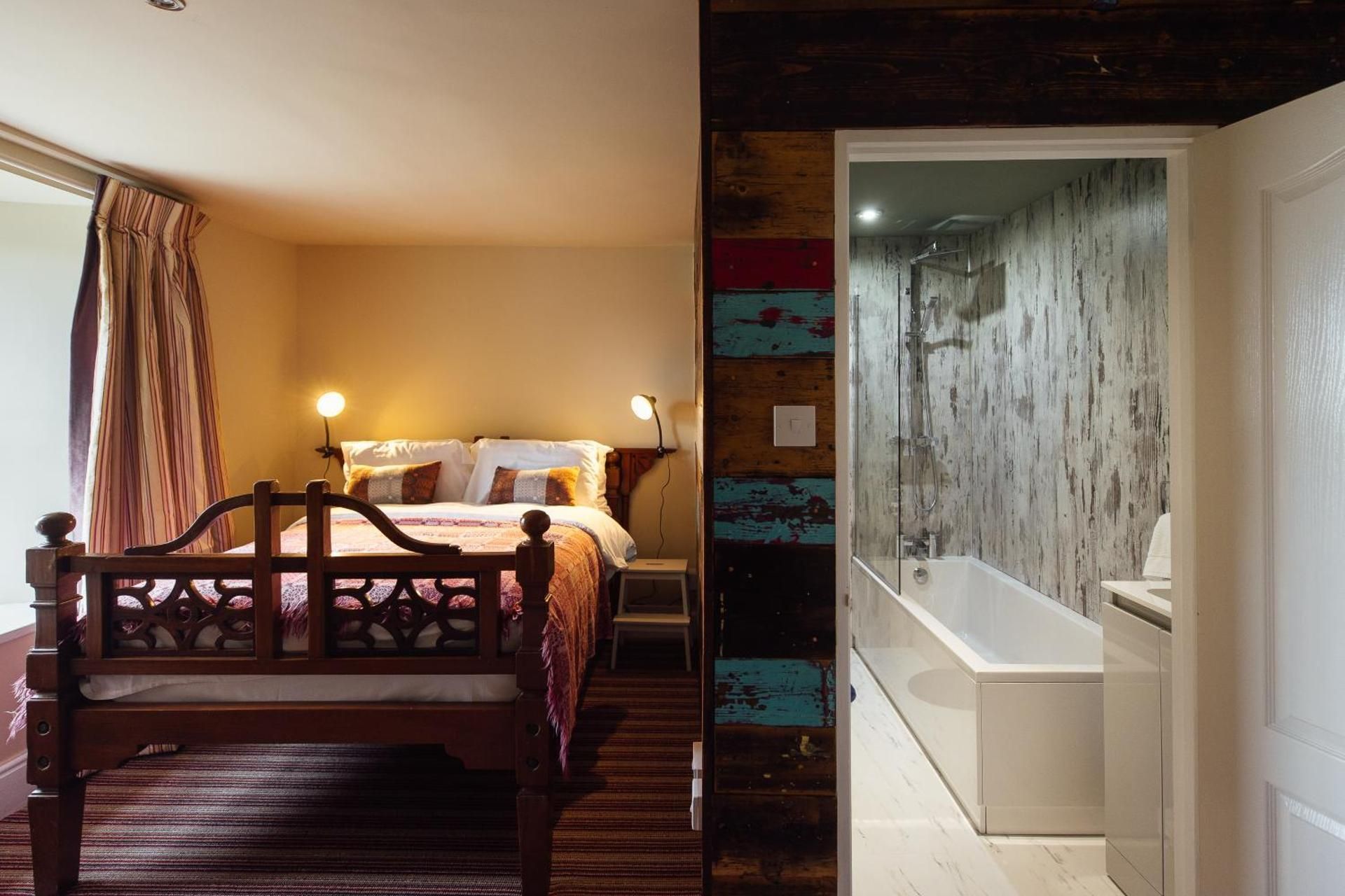 King Room with Mountain View