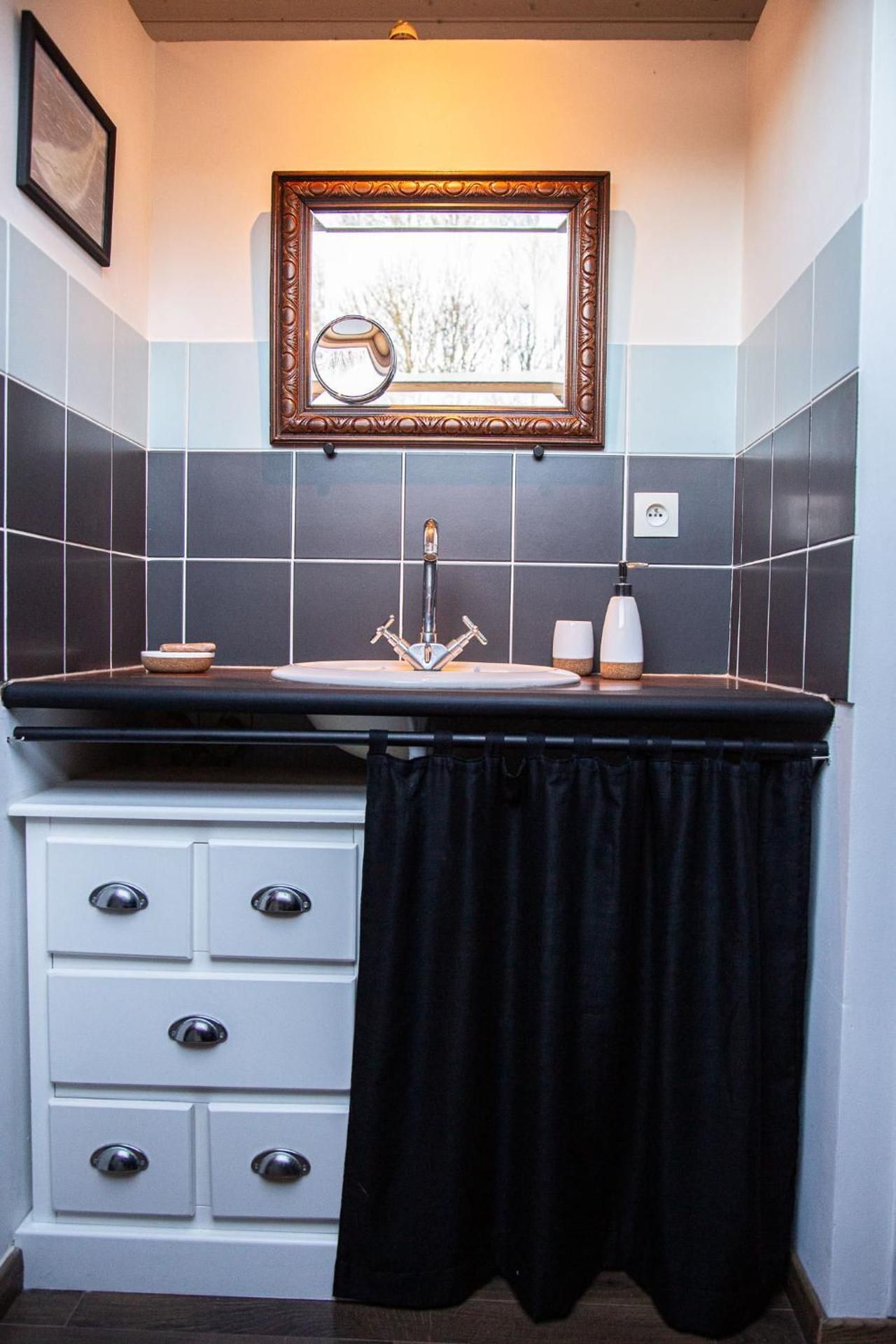 Triple Room with Private Bathroom