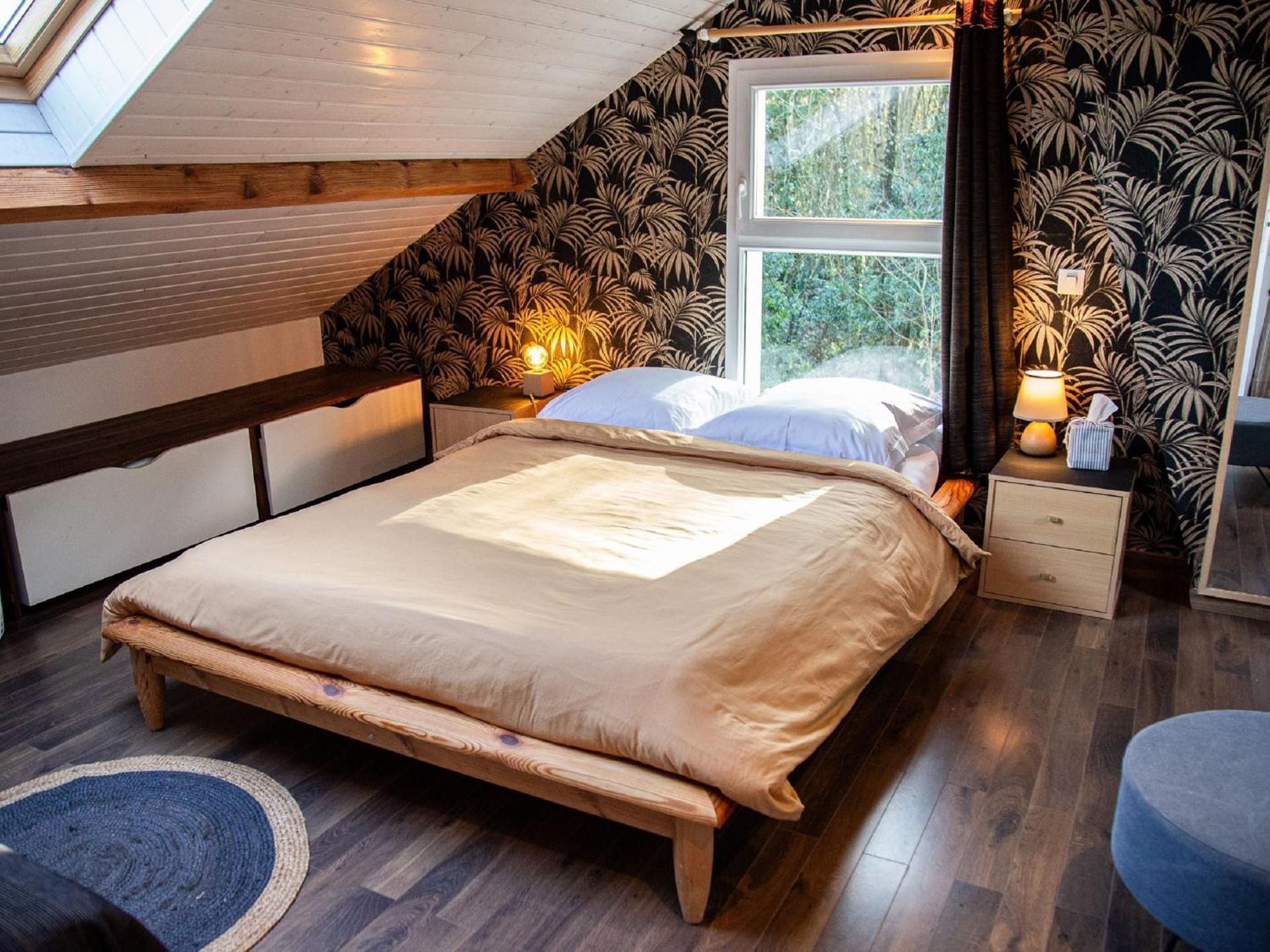 Triple Room with Private Bathroom