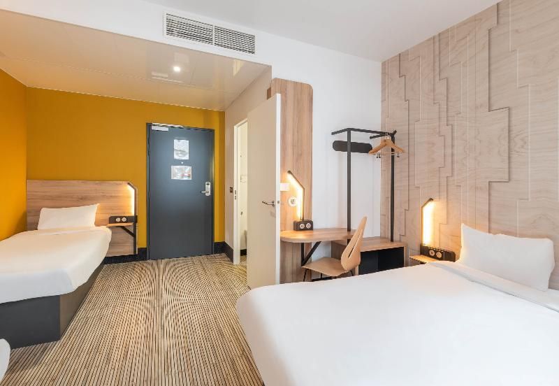 Quadruple Room - Non-Smoking