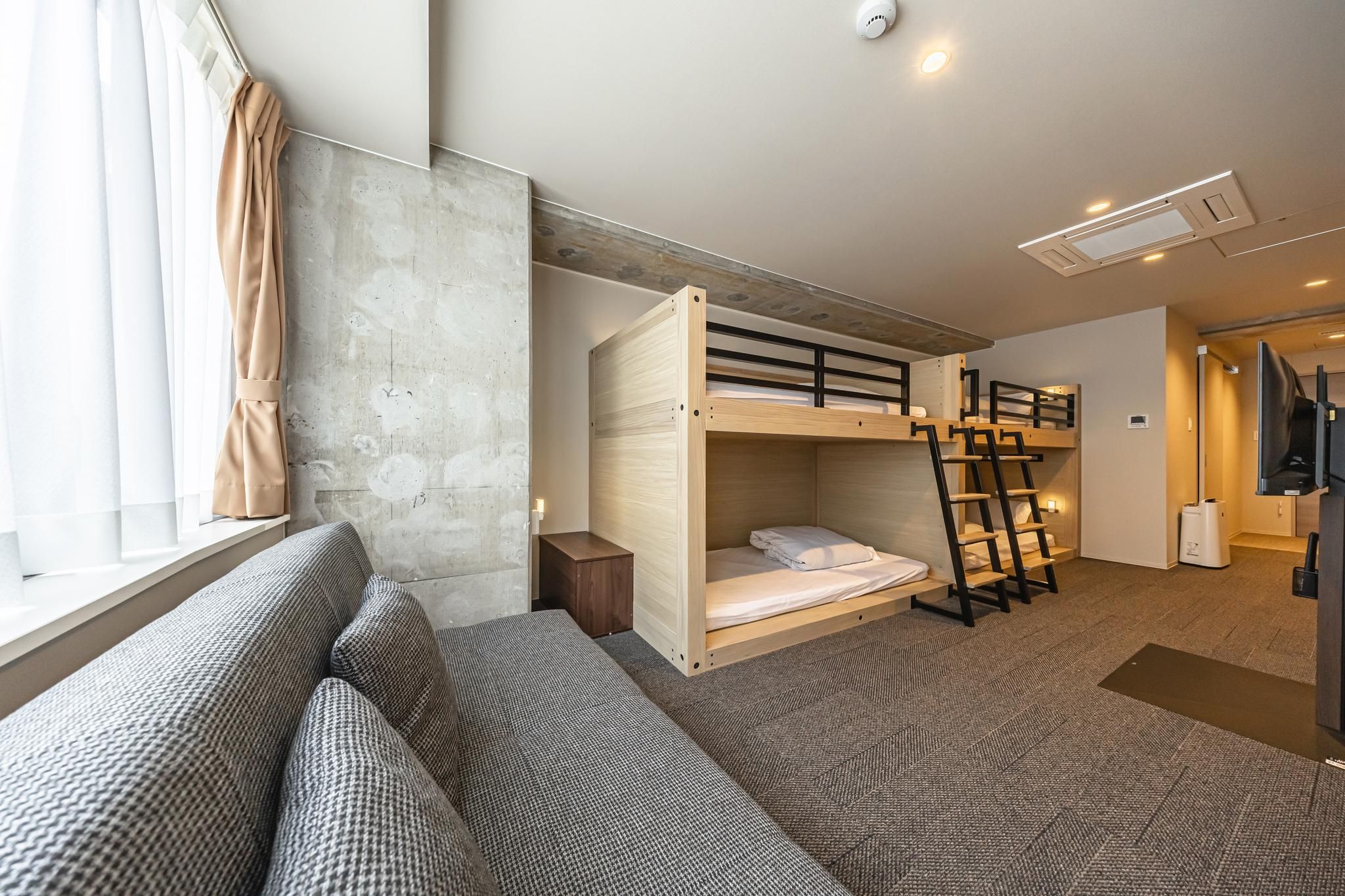 Room with Bunk Bed for 5 People