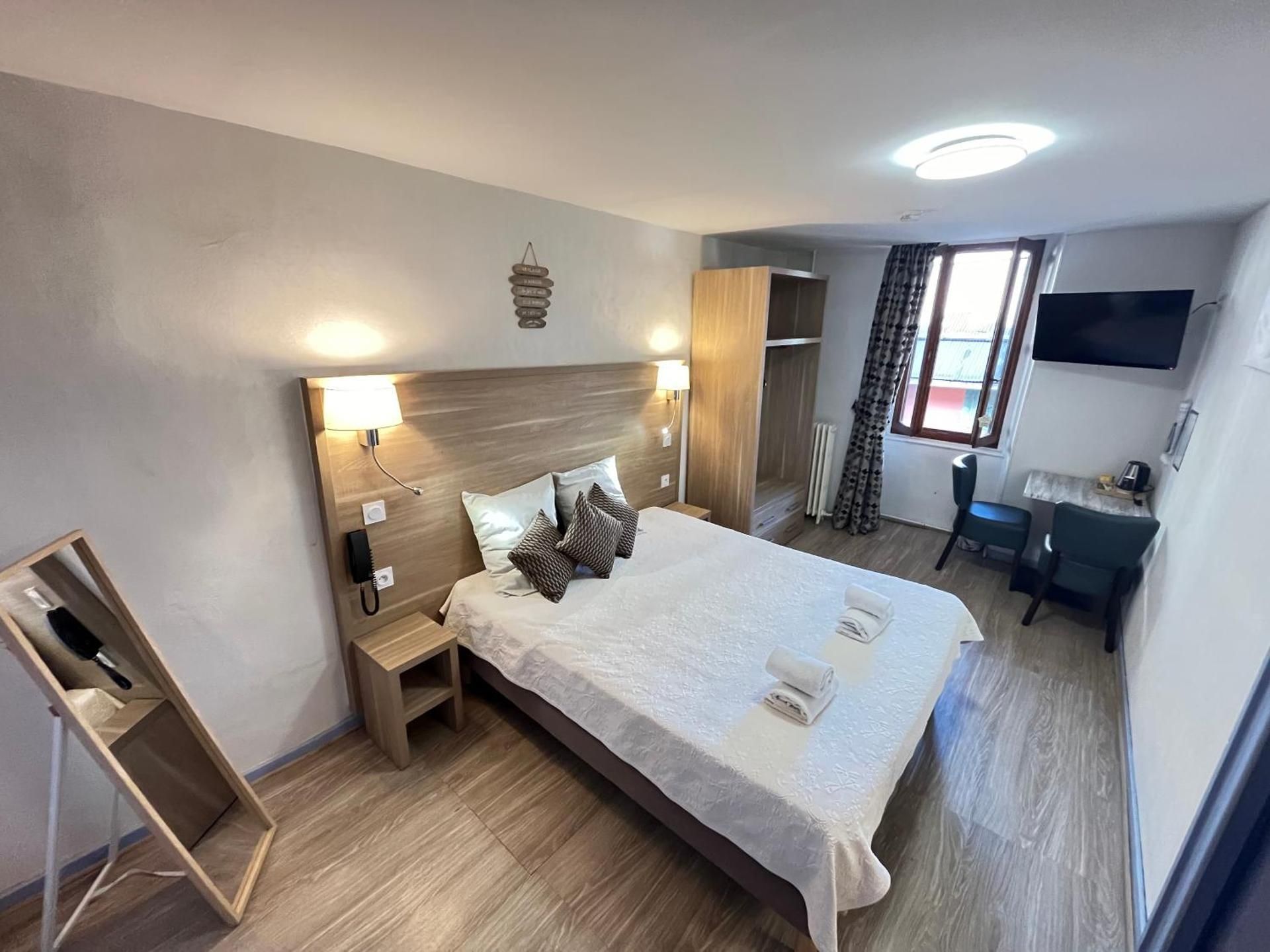 Small Double Room