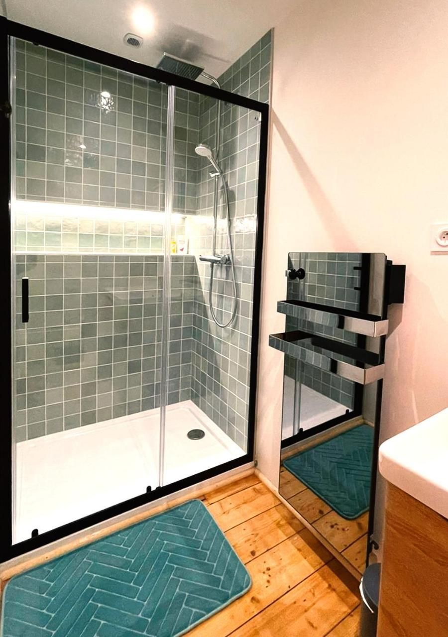 Queen Room with Garden View