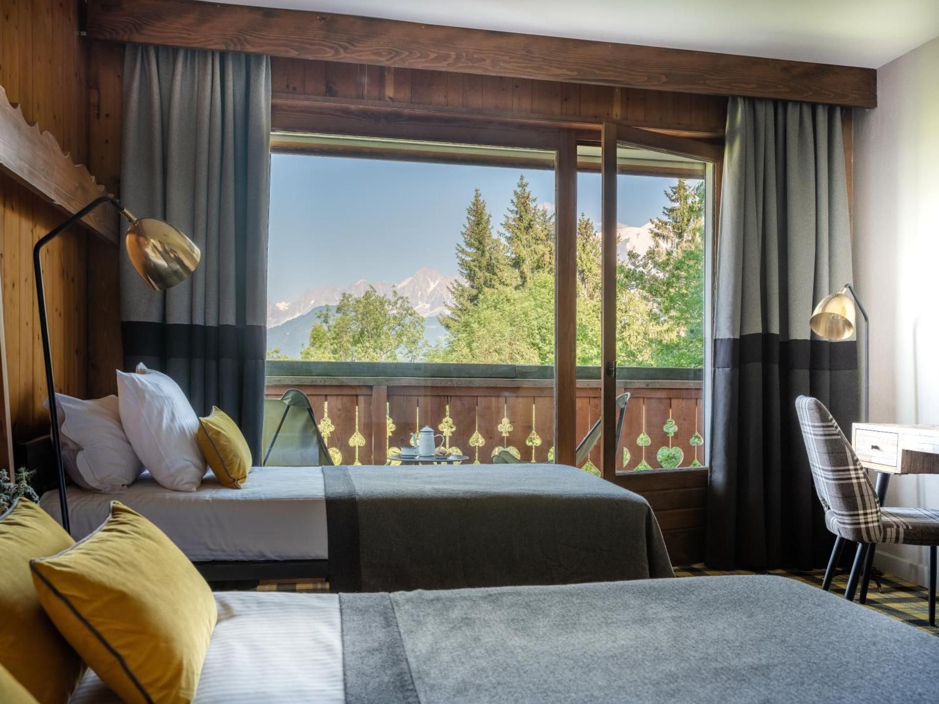 The Cabin Room