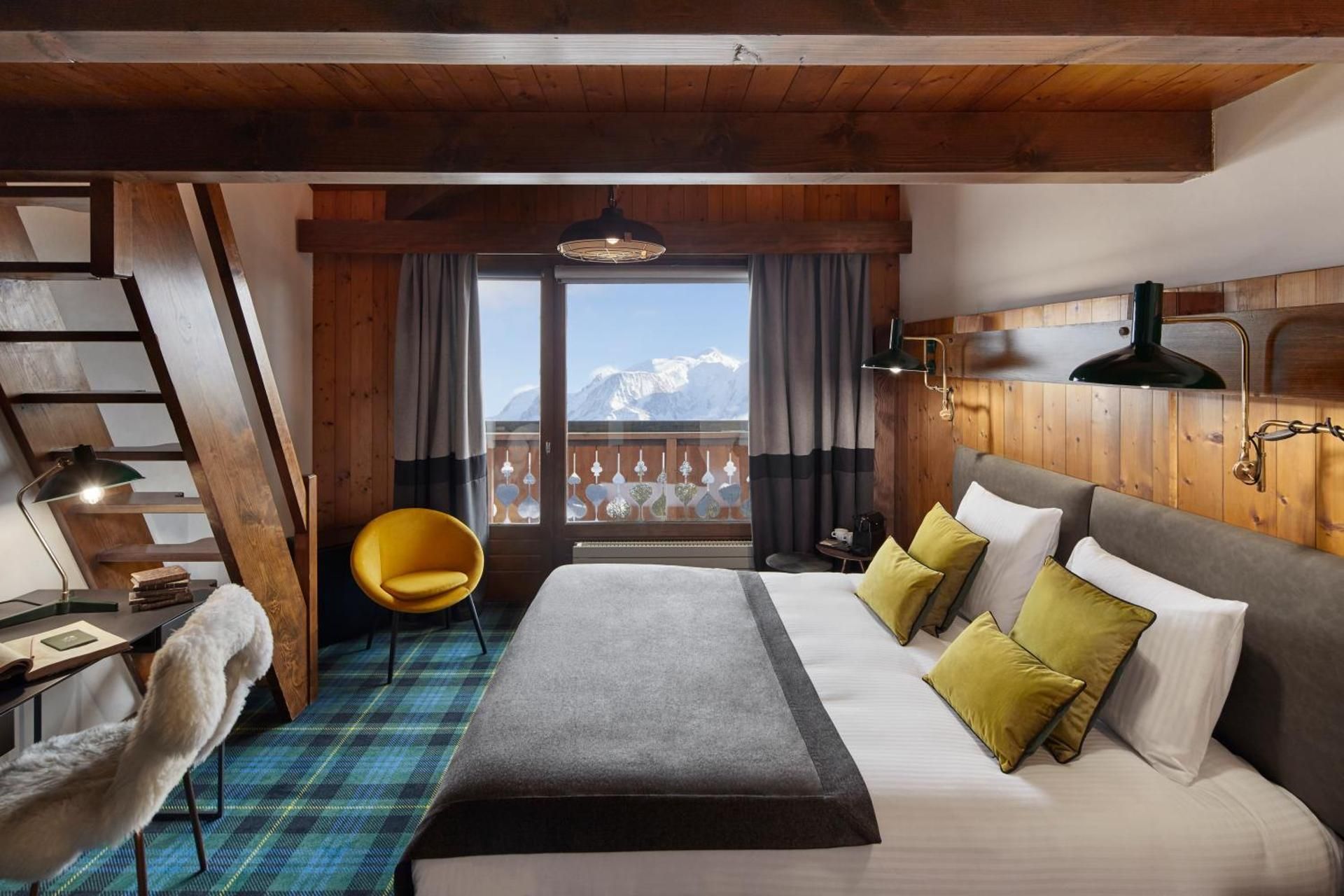 The Cabin Room