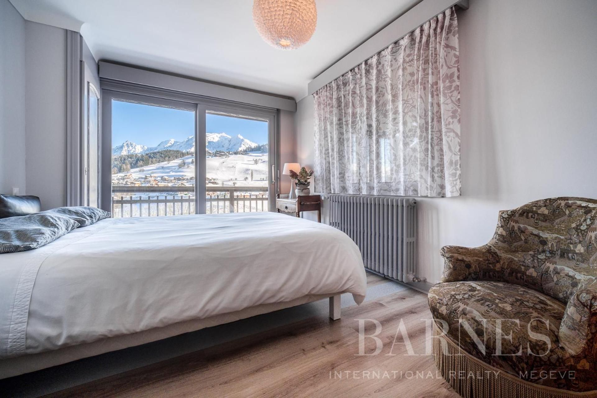 Apartment EDELWEISS - big balcony and panoramic view of  Mont-Blanc