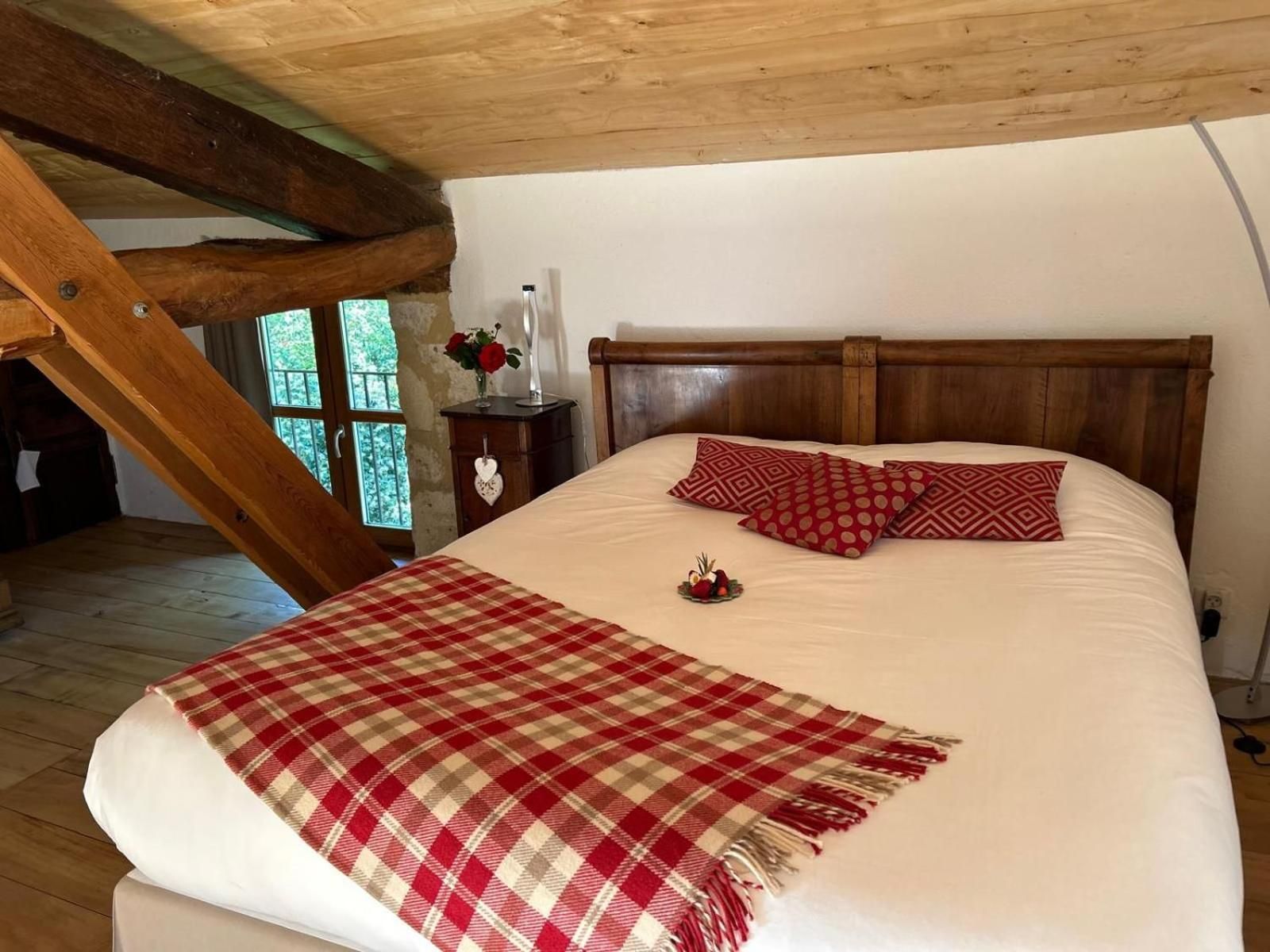 King Room with Pool View