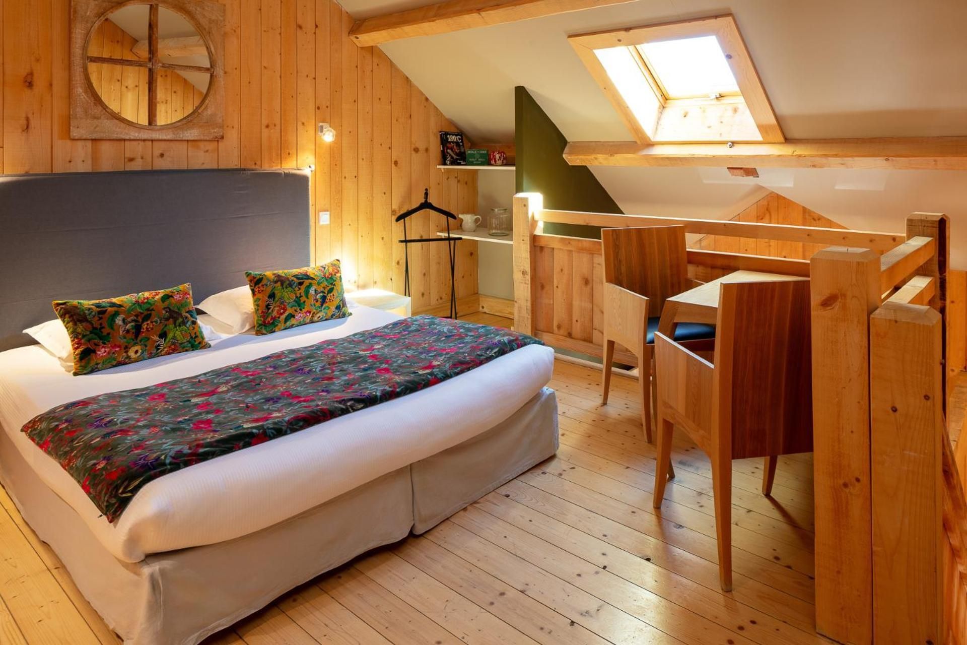 Double Room with Mountain View