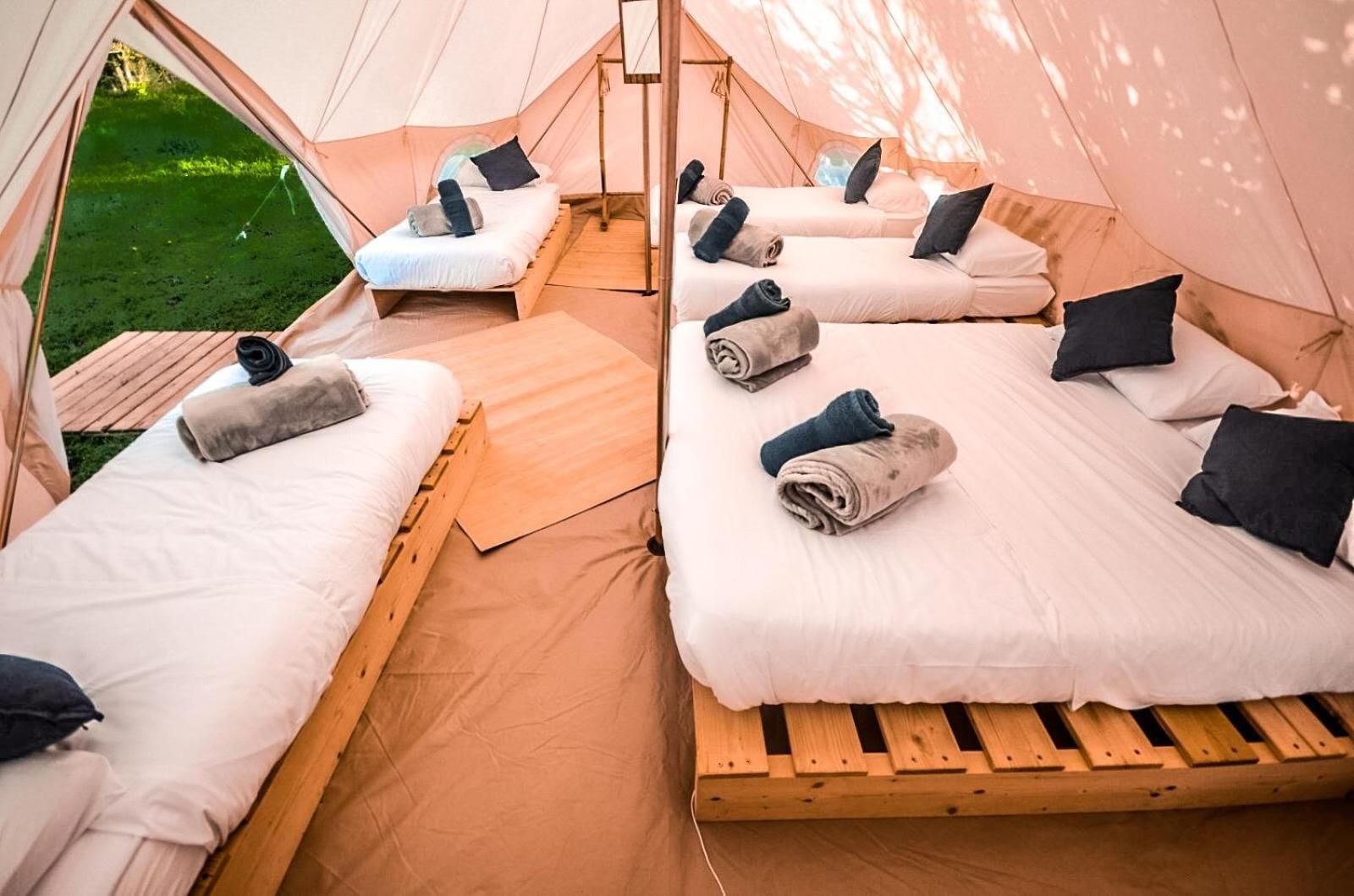 Lodge (6 People)