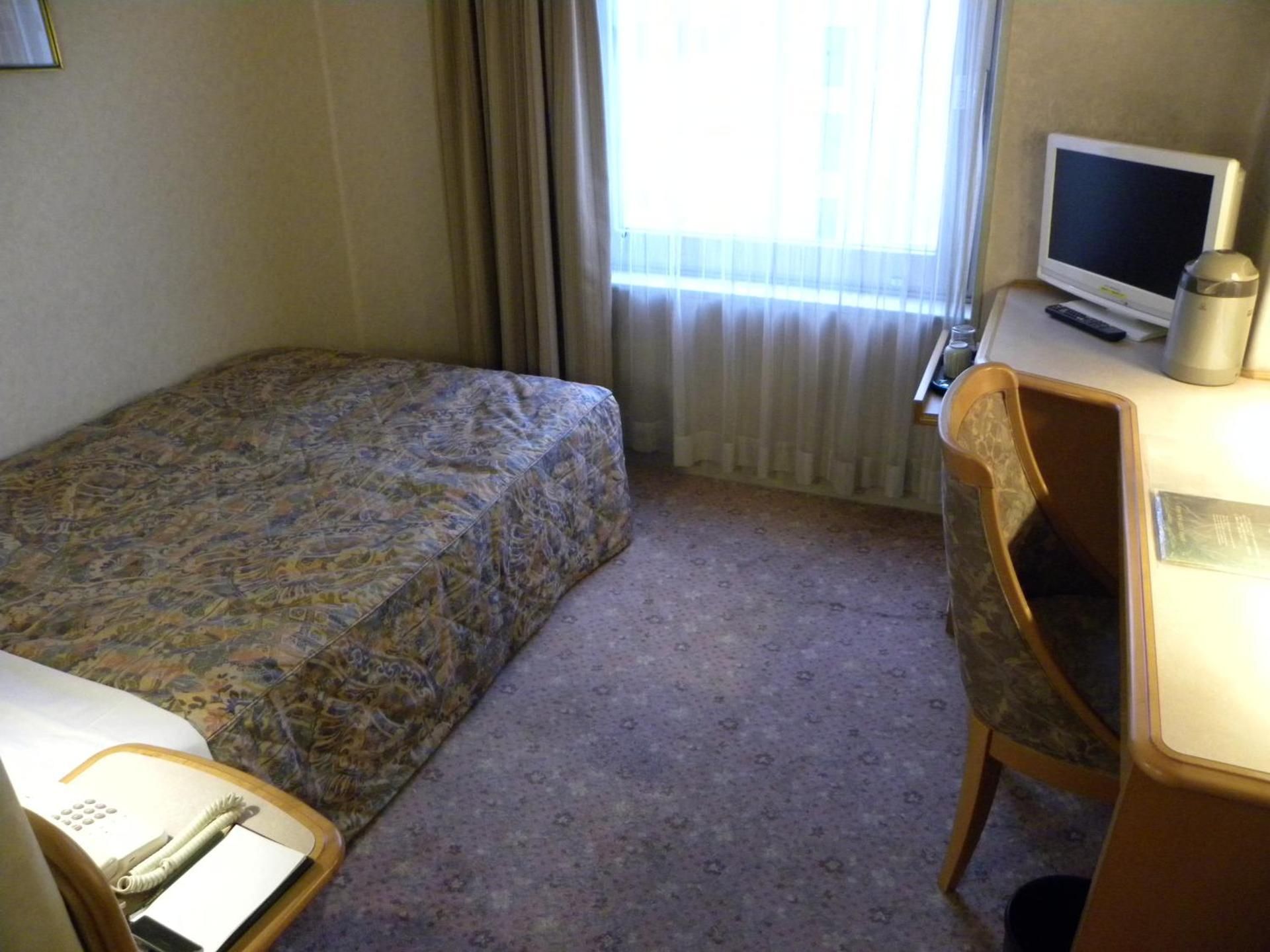 Single Room - Smoking