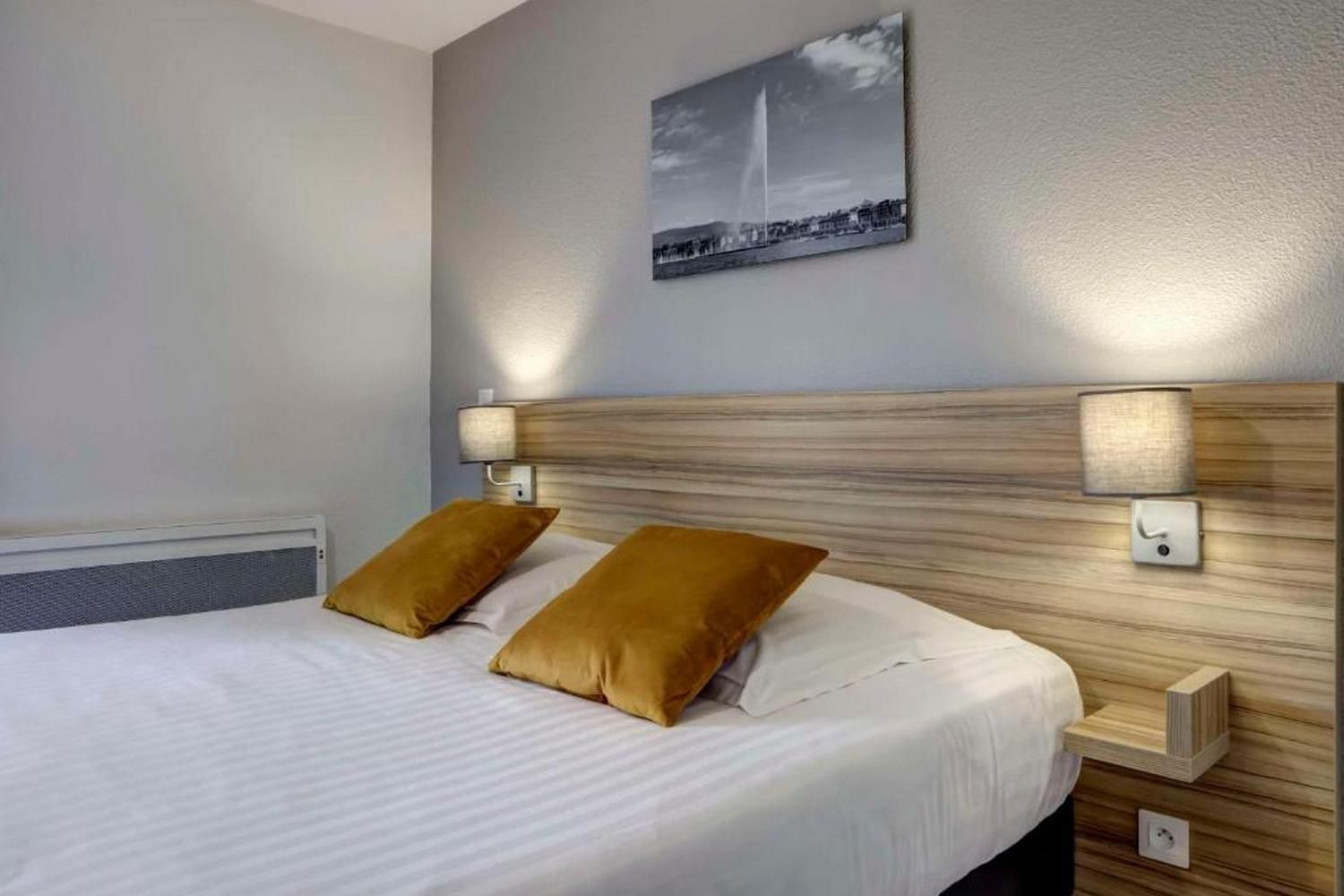 One Double Bed, Non-smoking, Upgrade