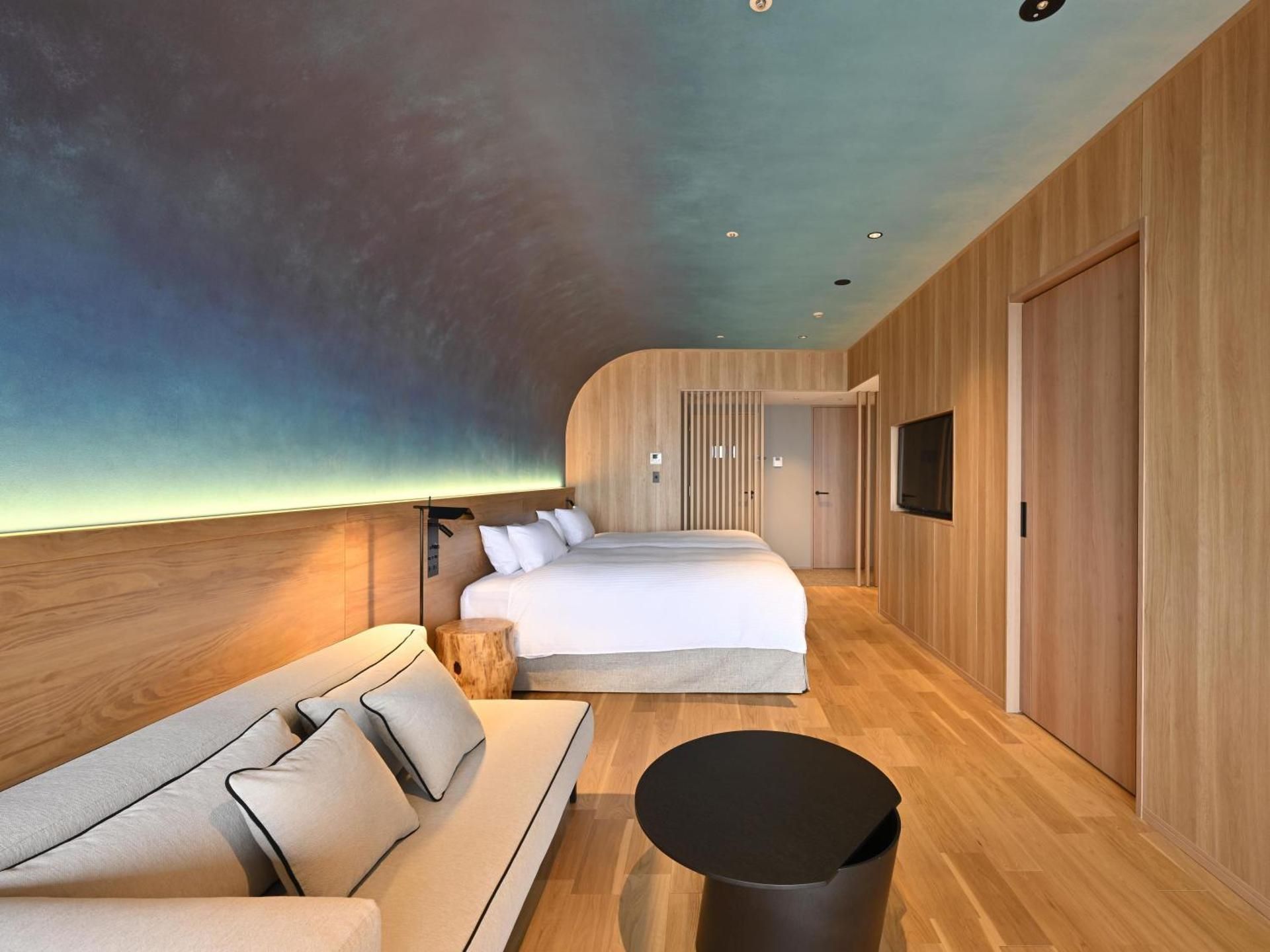 Deluxe Twin Room with Sea View