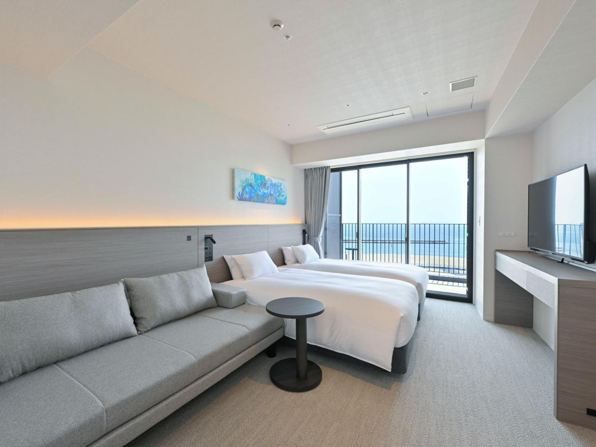 Superior Twin Room with Sea View