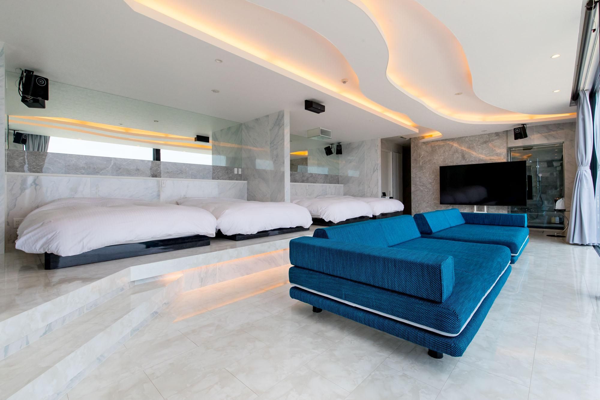 Oceanfront Suite