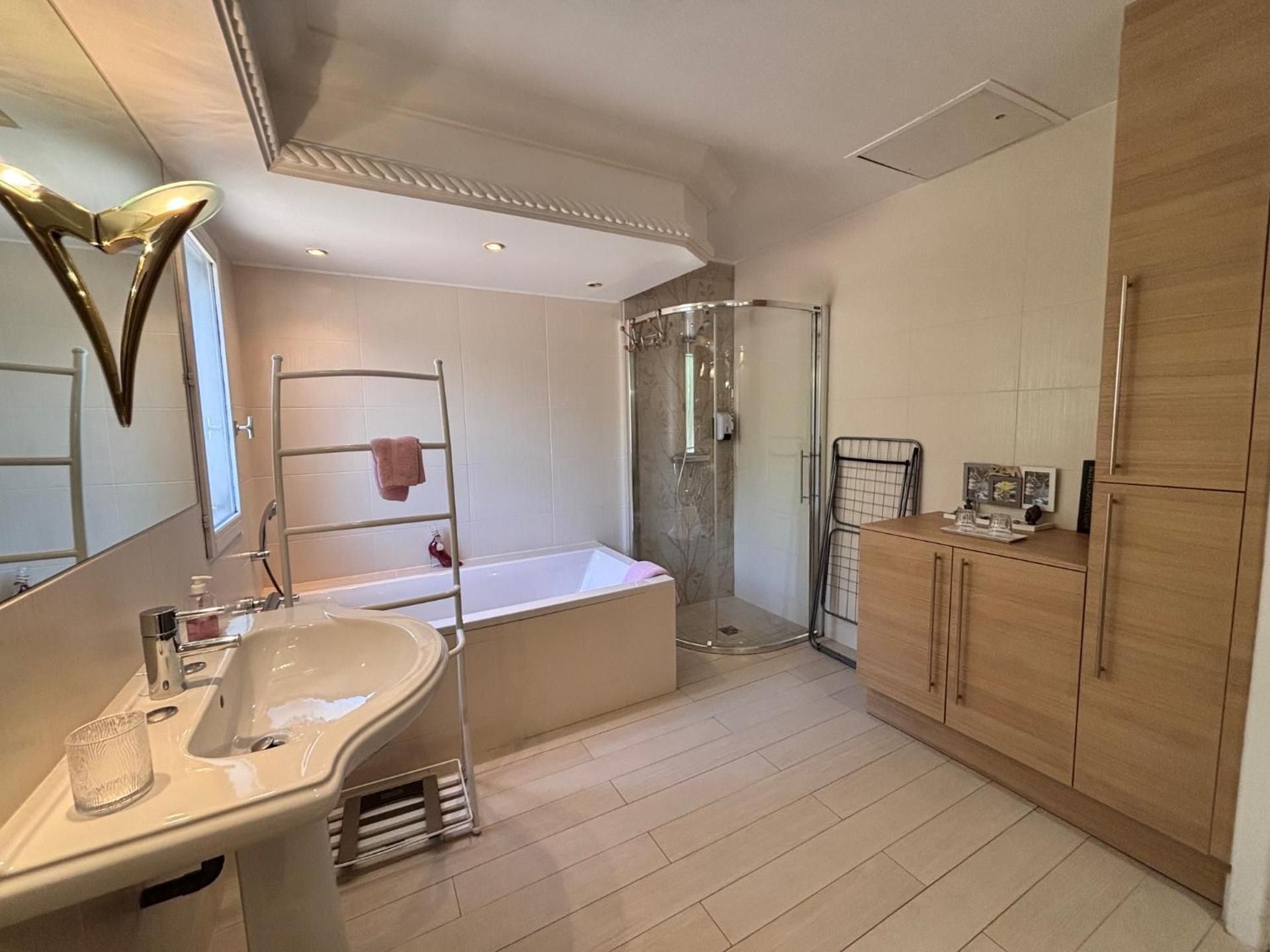 King Room with Two King Beds