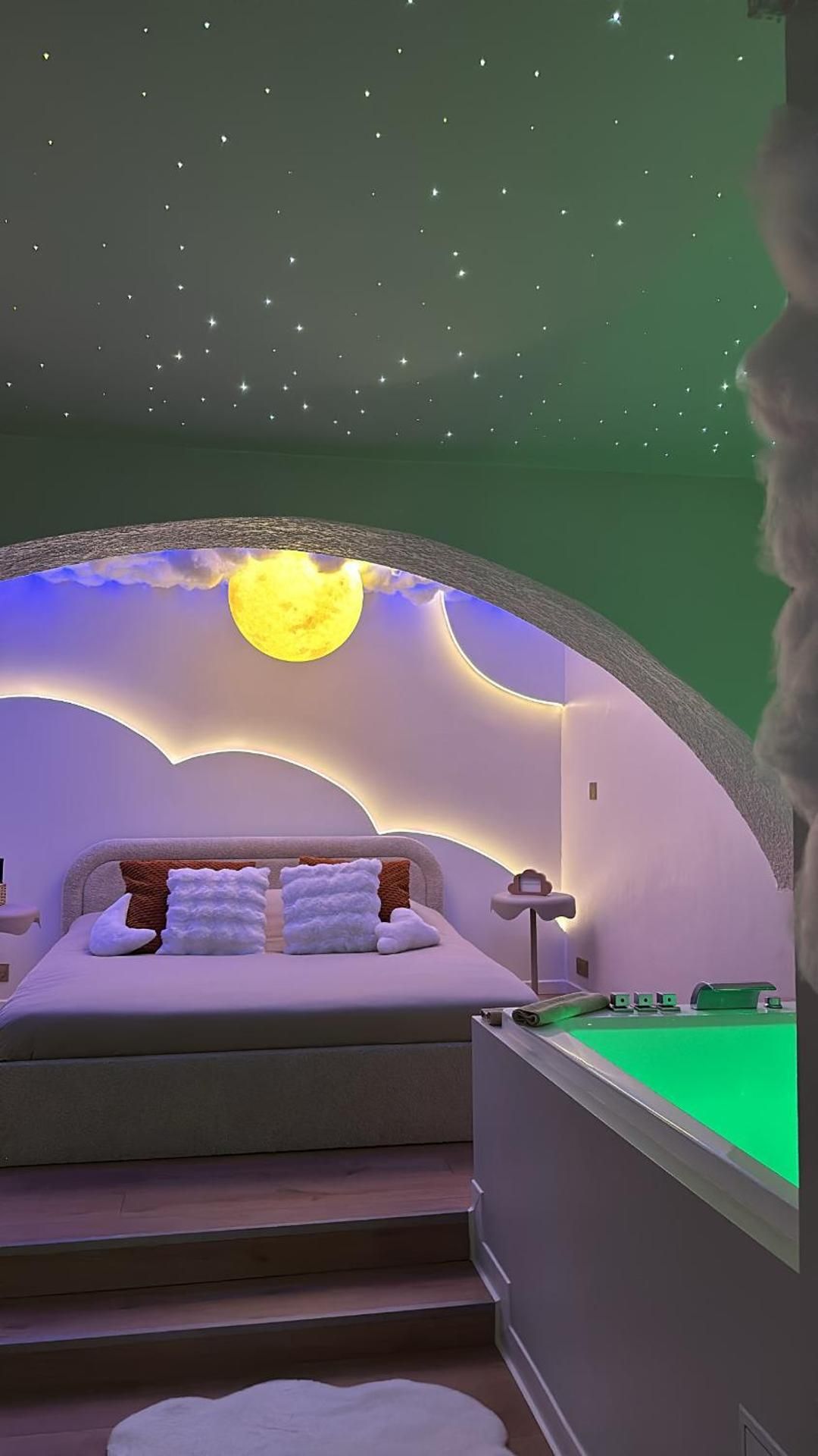 King Room with Spa Bath