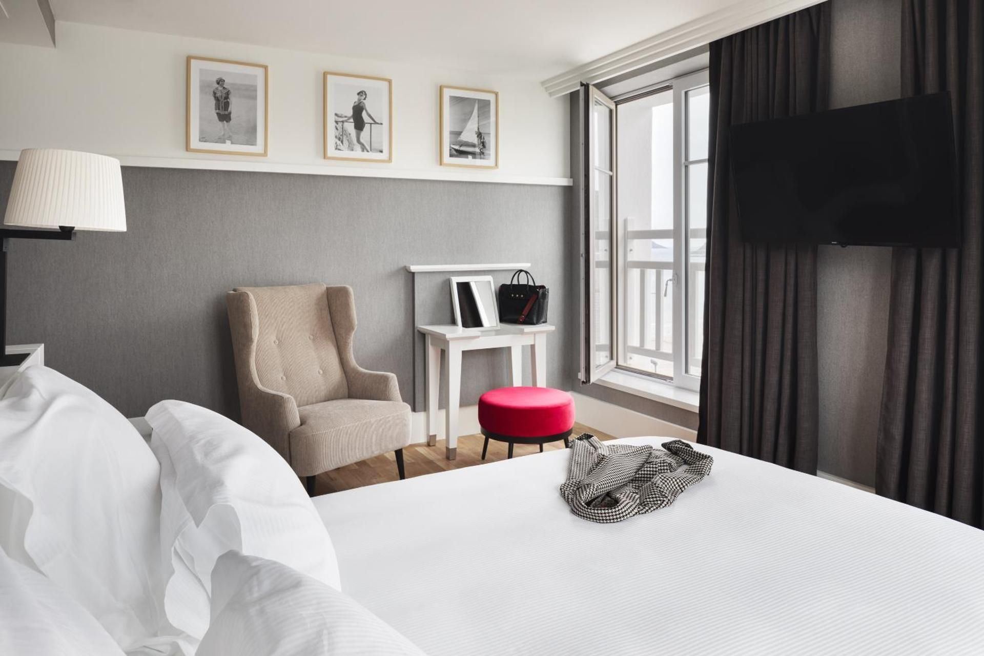 Double Room with Side Sea View