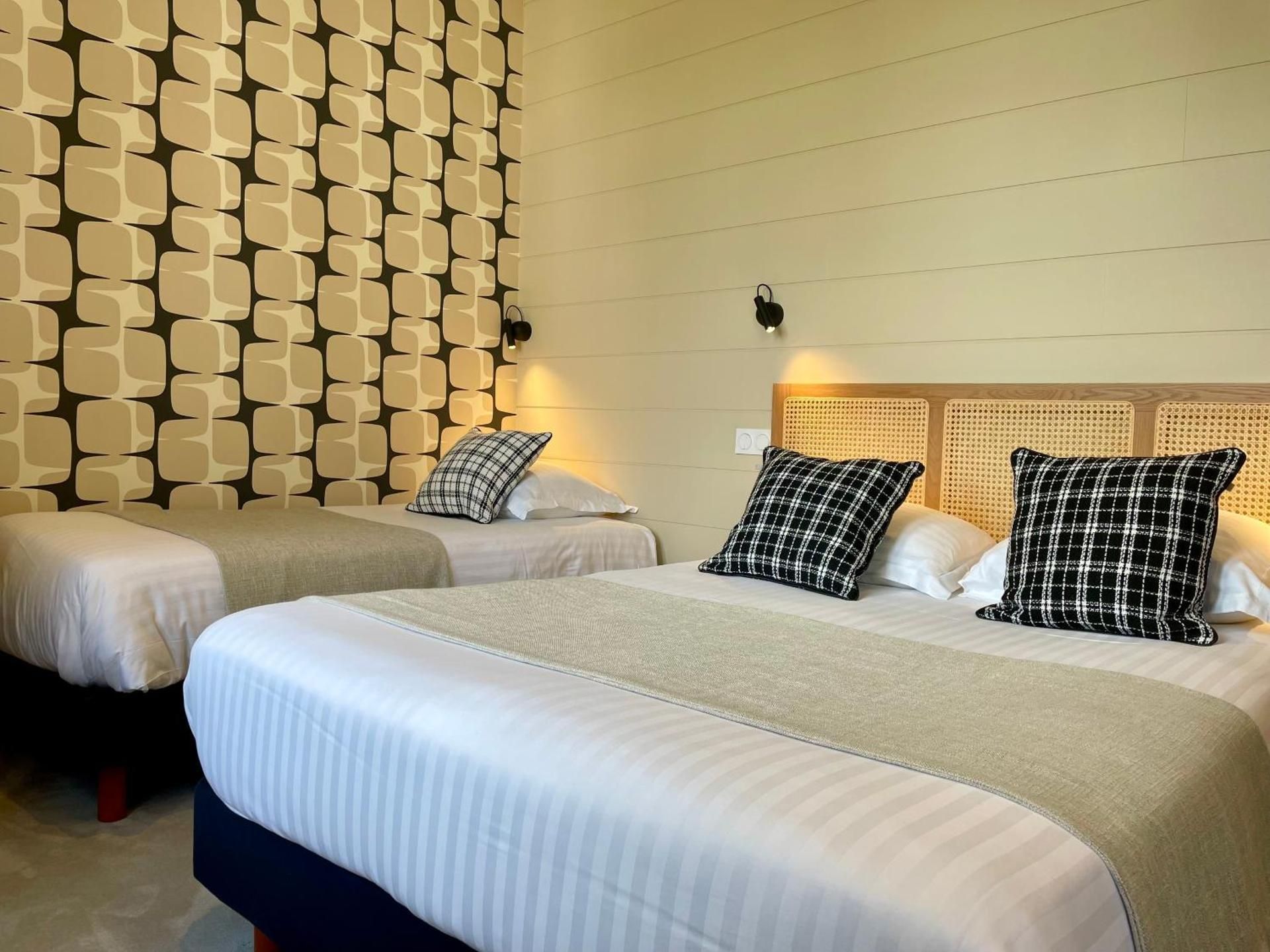Triple Room with Garden View