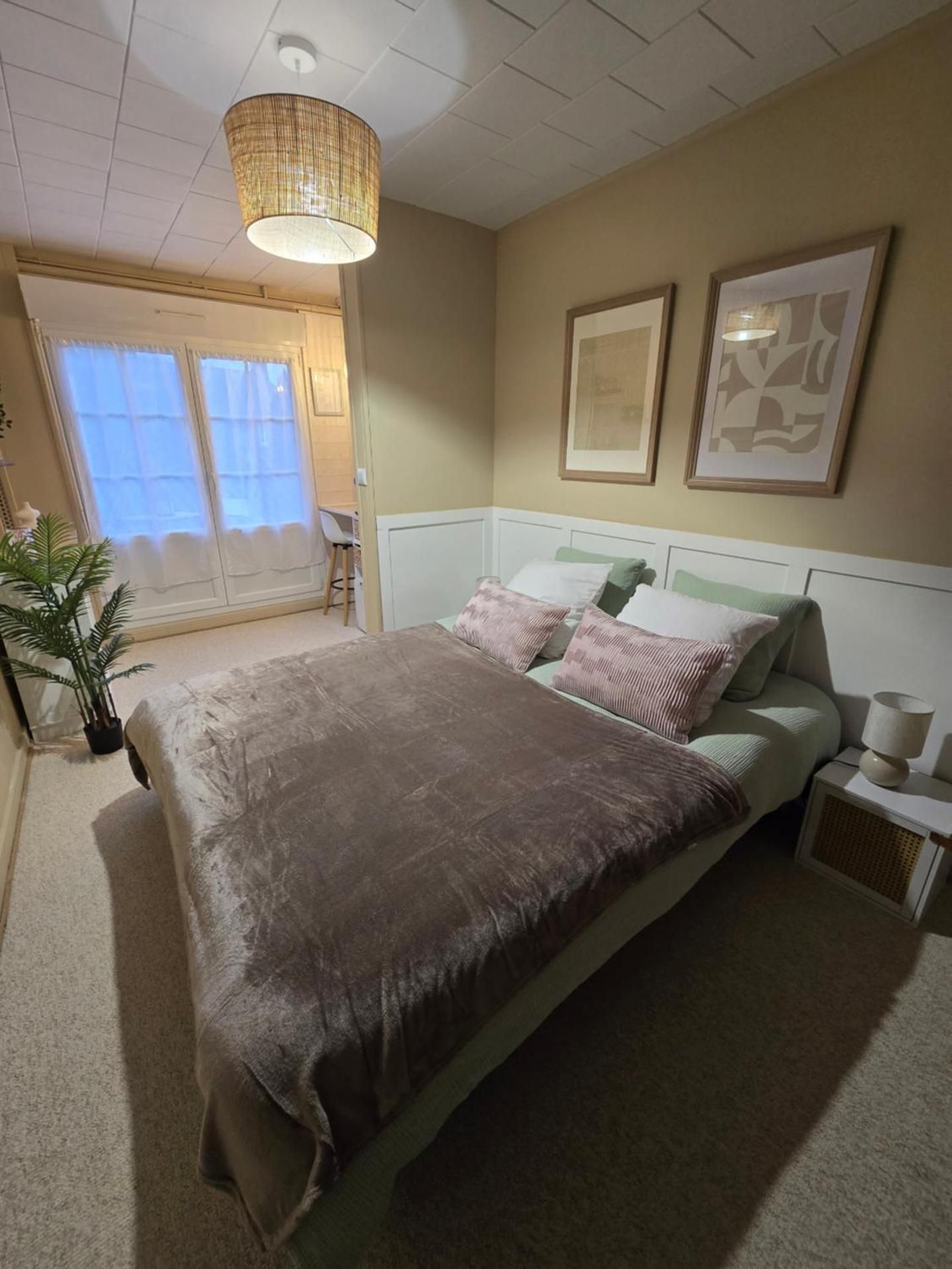 Queen Room with Balcony