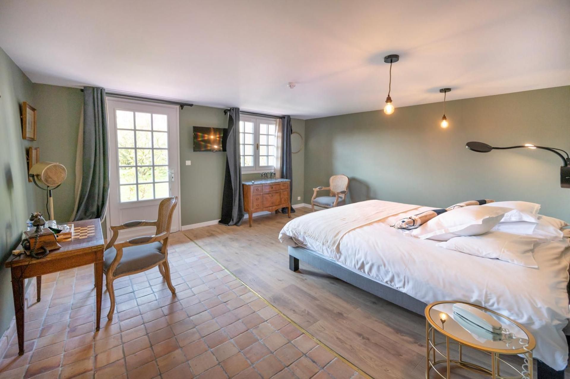 Superior Double or Twin Room with Garden View