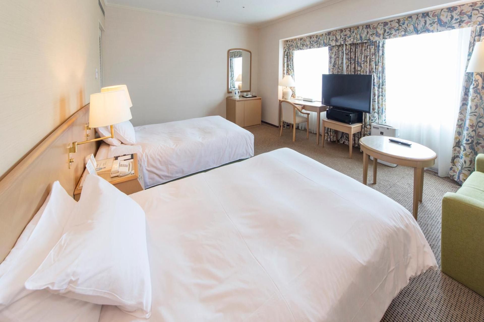 Deluxe Twin Room - Non-Smoking