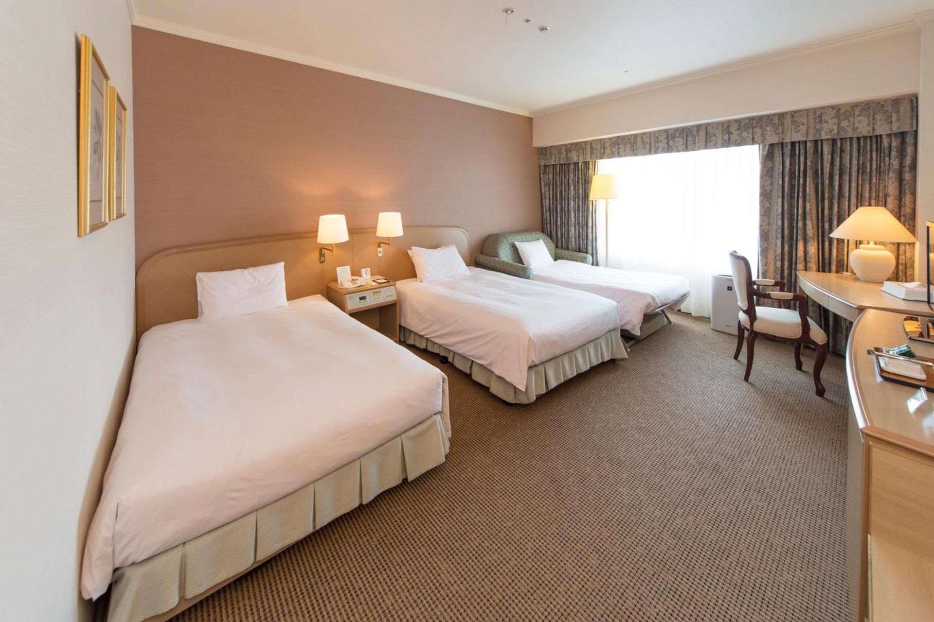 Triple Room - Non-Smoking