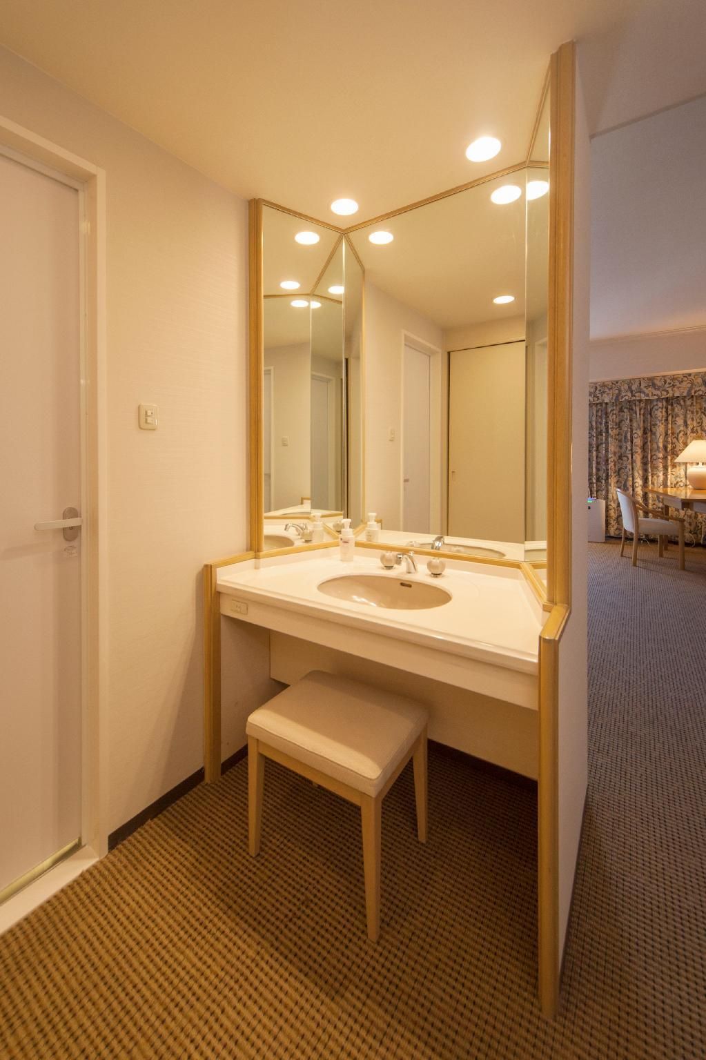 Twin Room Non-Smoking