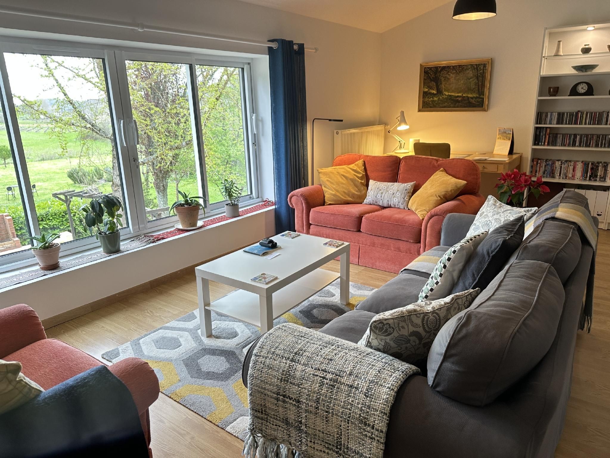Les Deux Chevaux Chambres d’Hôtes Chambre double avec vue de jardin 3