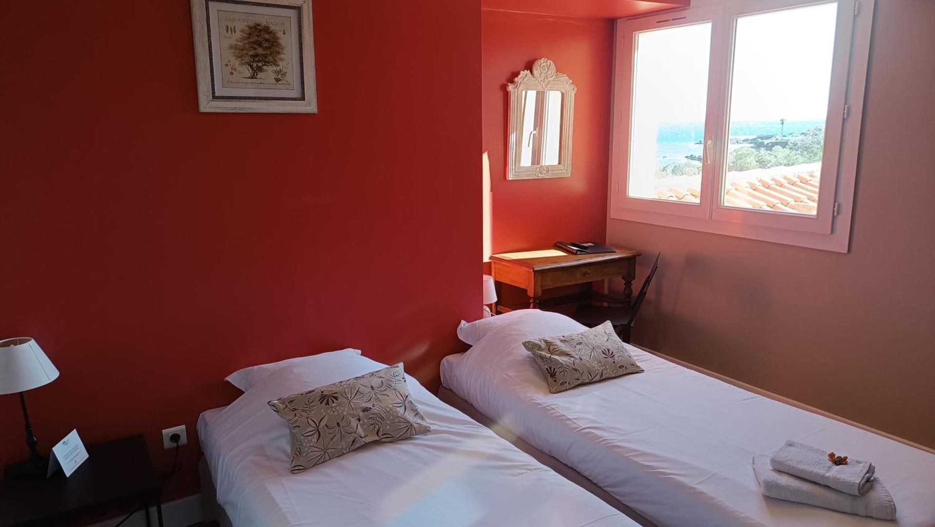 Twin Room with Sea View