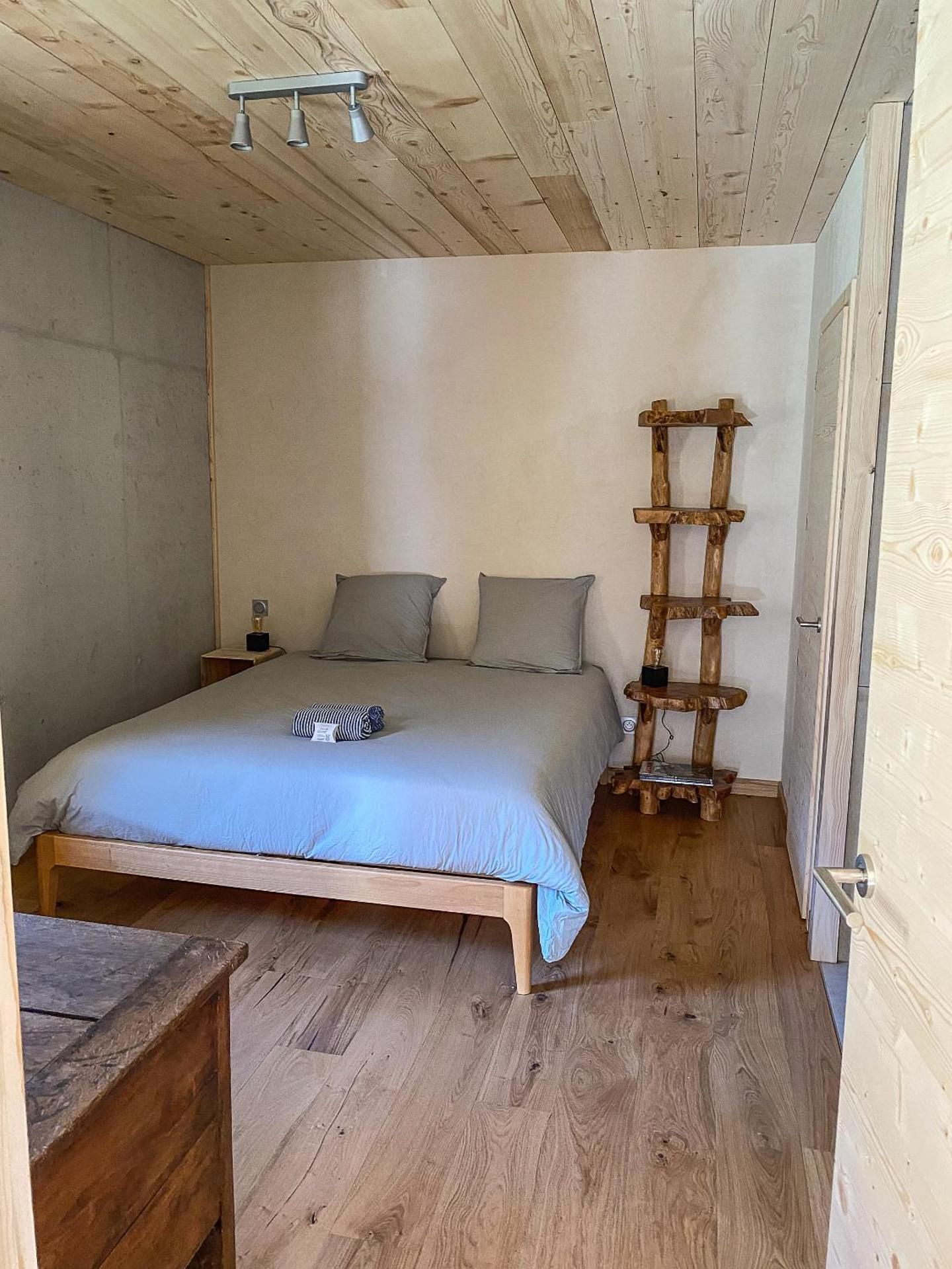Les Terres Bleues-Appartement-Vue sur Montagne-Douche-Appartement