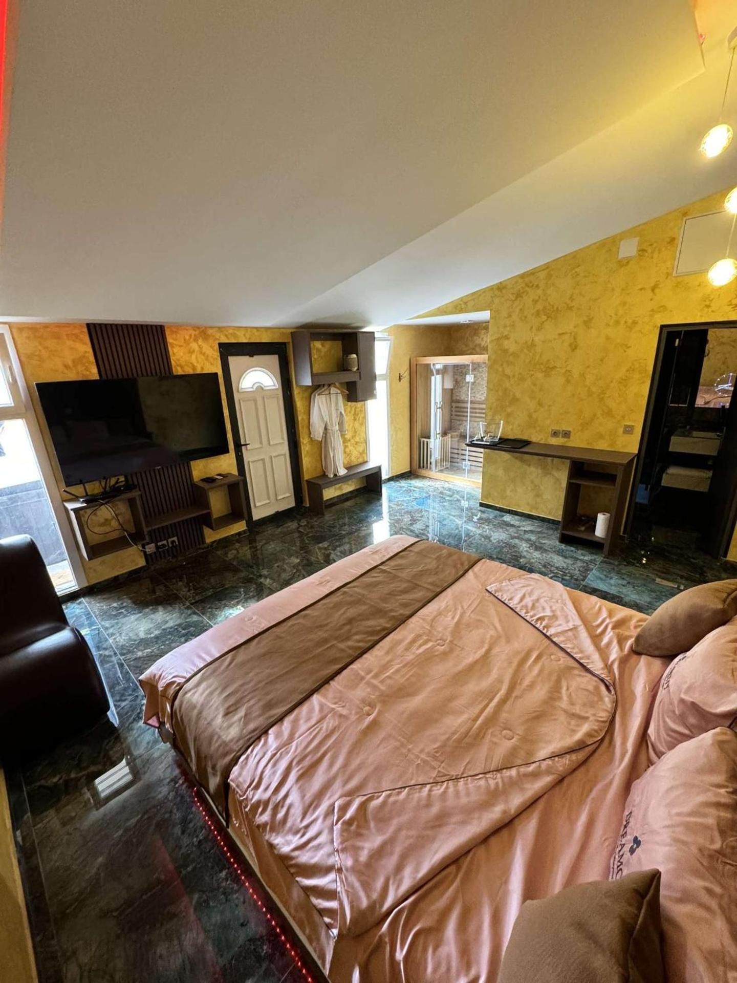 Apartment with Sauna
