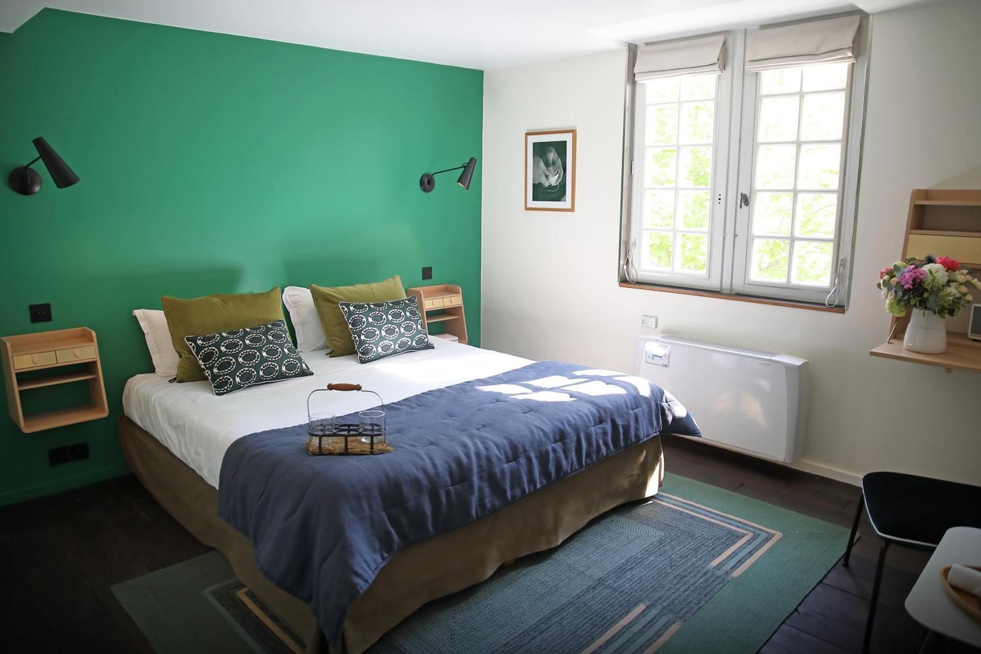 Large Double Room - Country Side