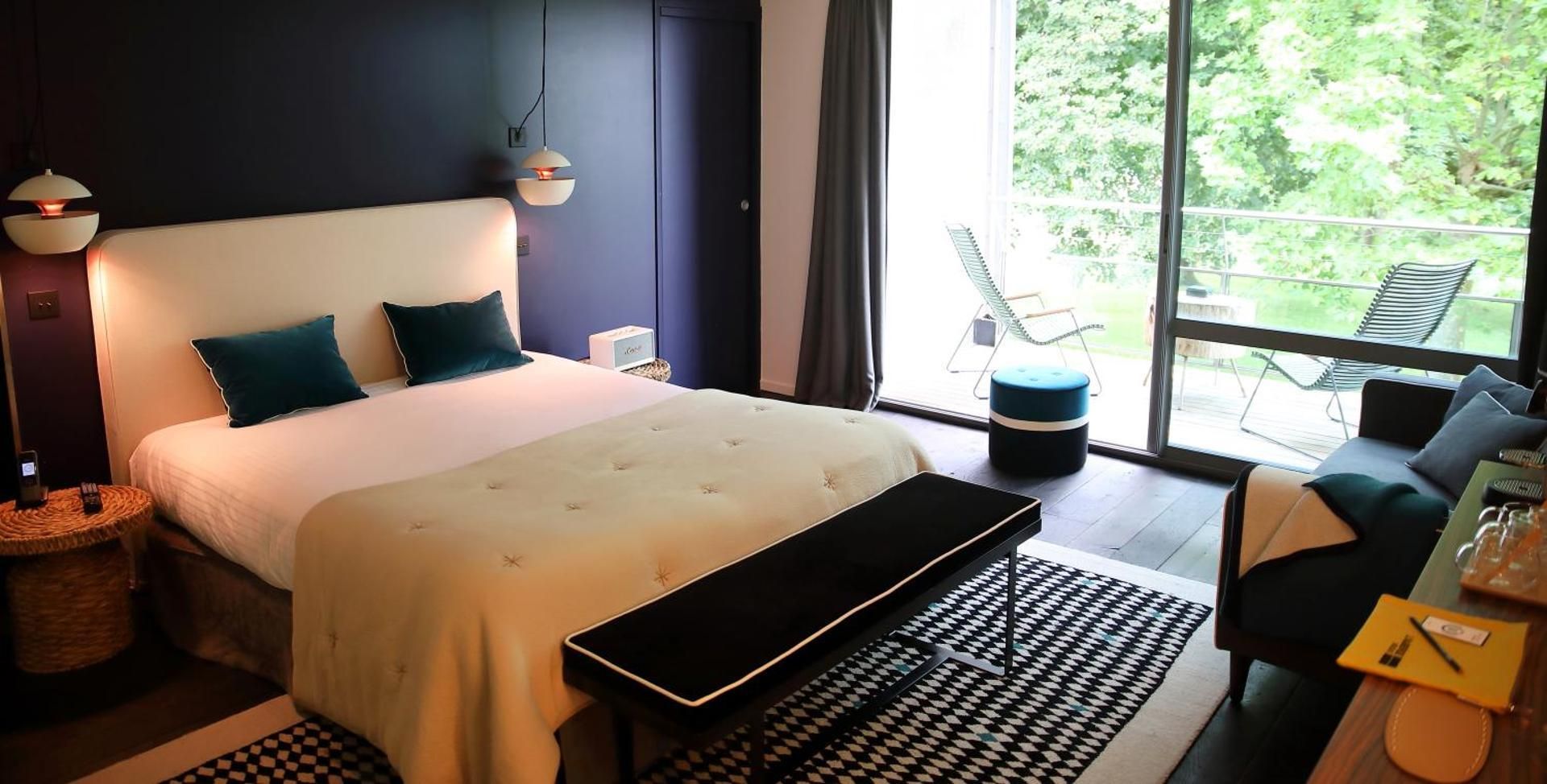 Large Double Room with Terrace