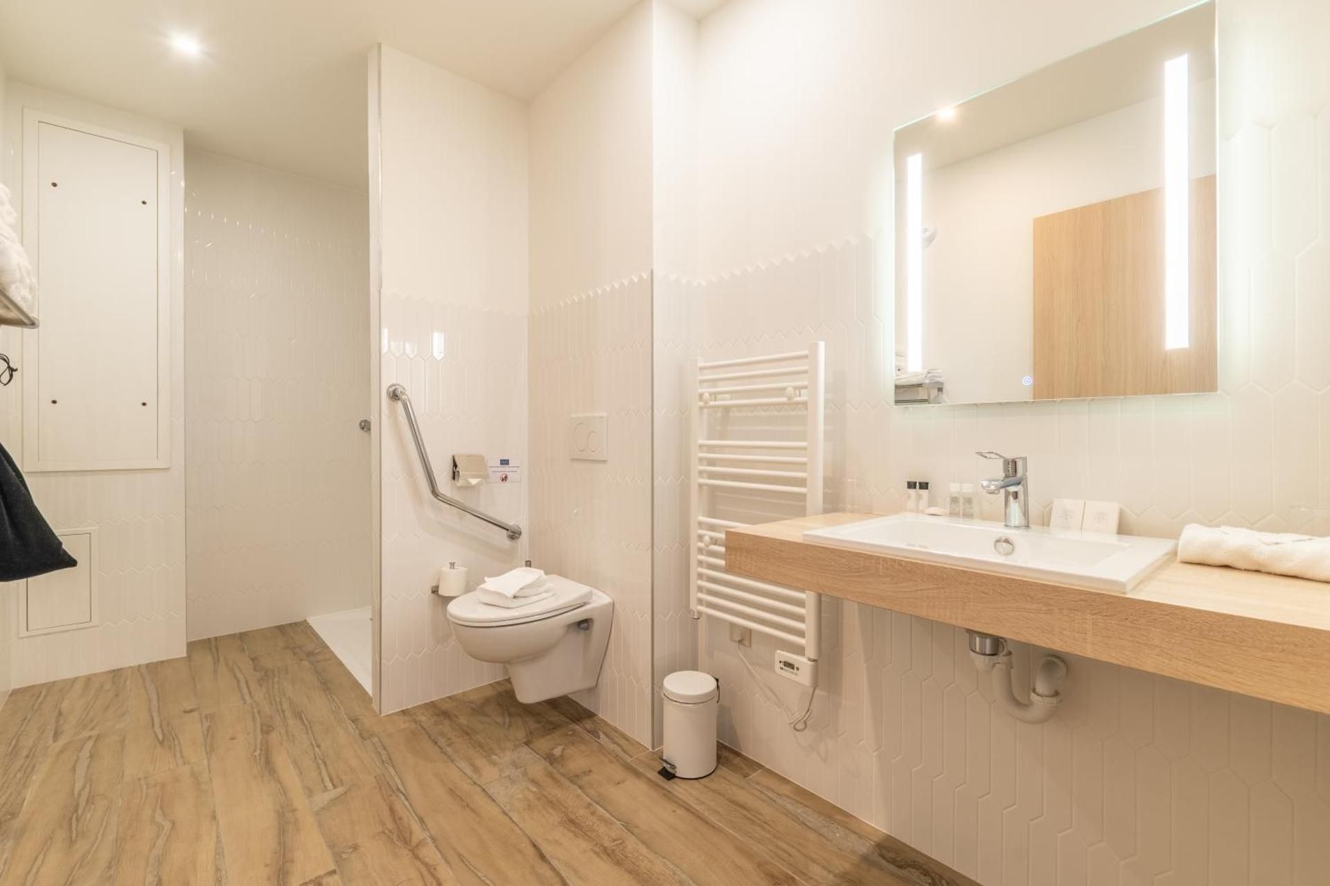 One-Bedroom Suite