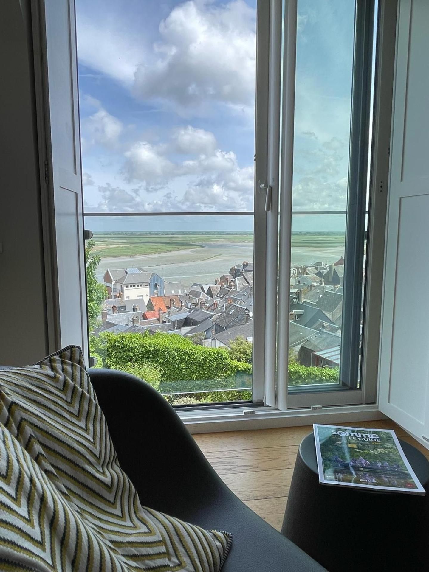 Superior Double or Twin Room with Sea View