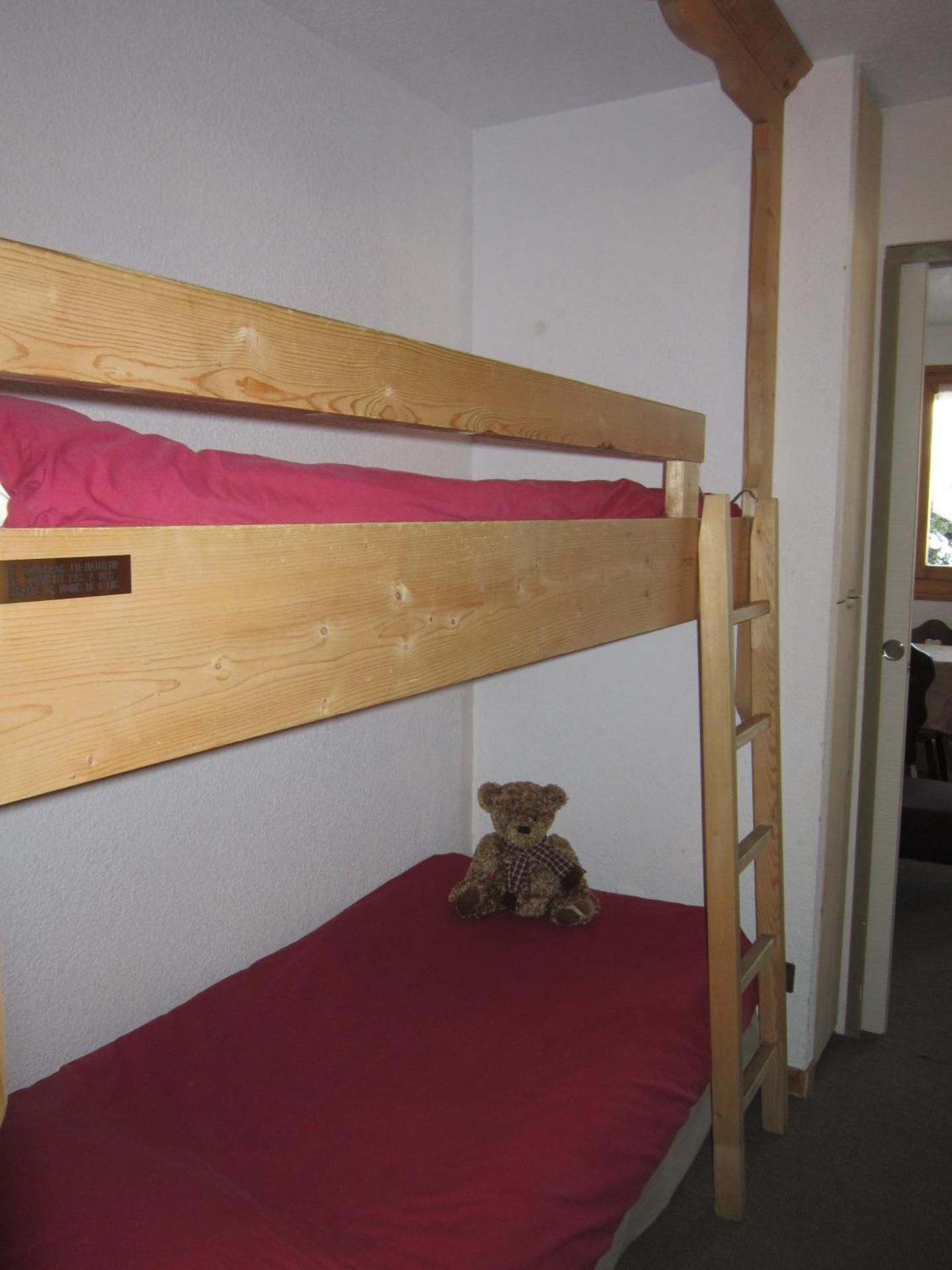 Studio (4 Adults)