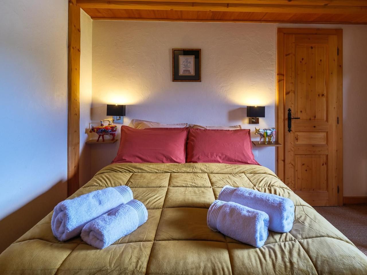 Double Room with Mountain View