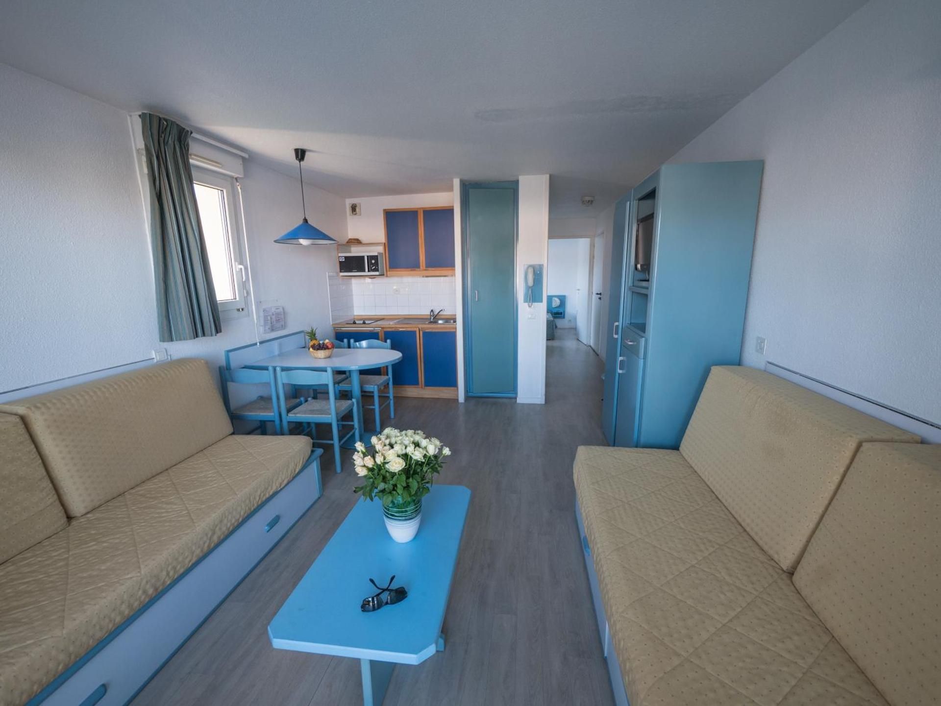 One-Bedroom Apartment (4 Adults)