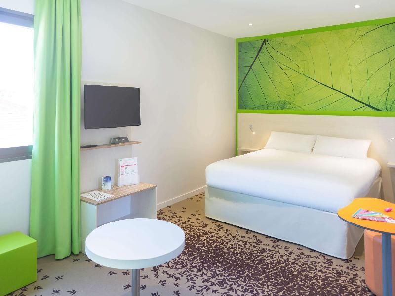 Standard Room with 1 double bed