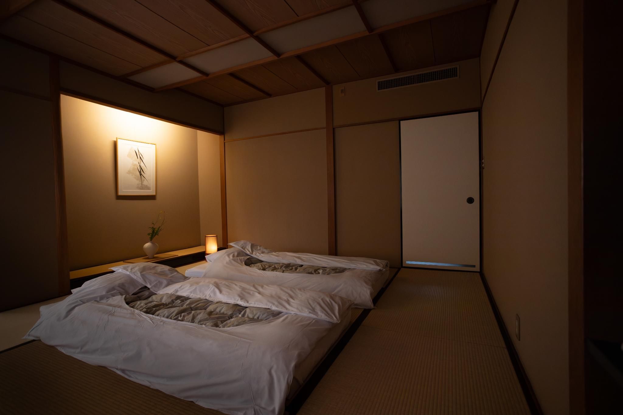 Superior Japanese Style Room