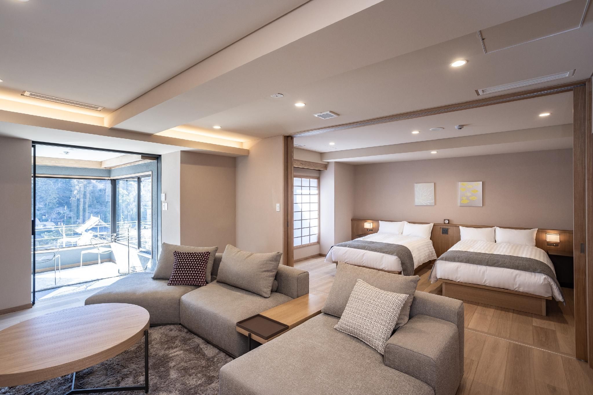 Premium Suite with Terrace