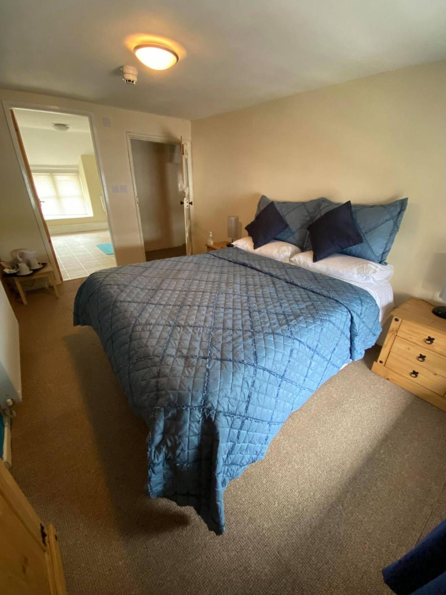 Double or Twin Room with Bathroom