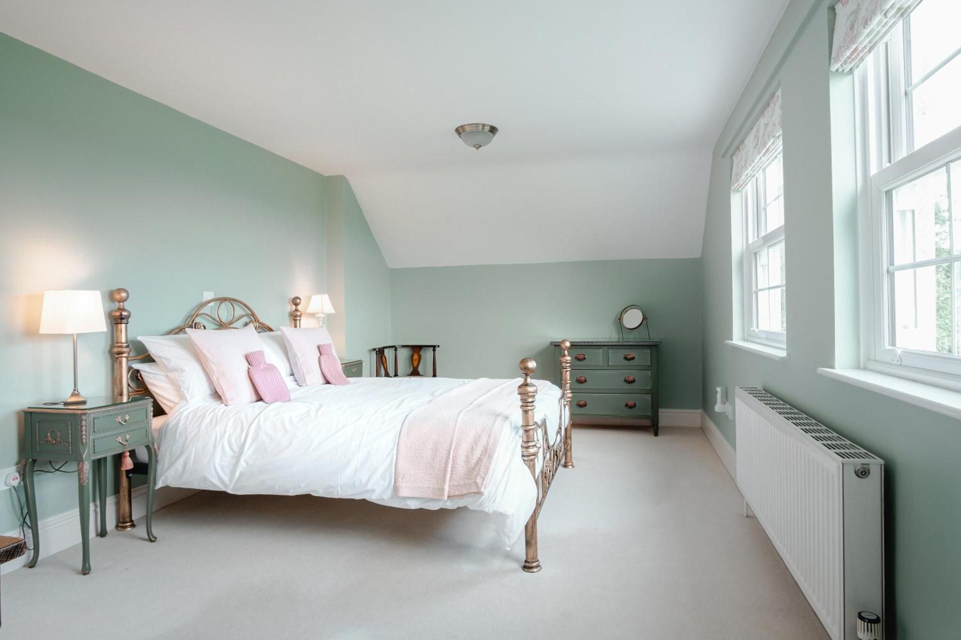 Deluxe Double Room with Shower