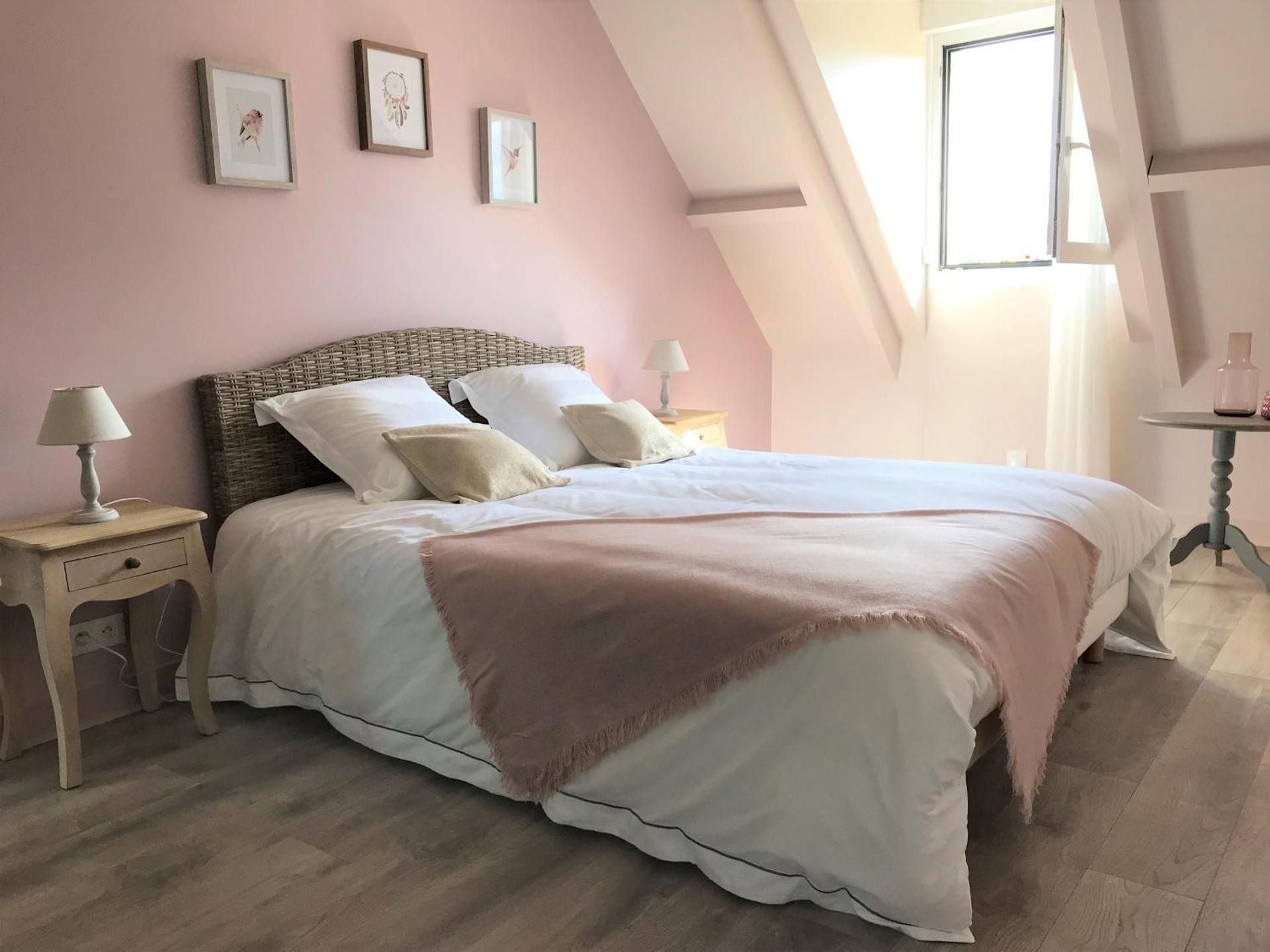 Large Double Room