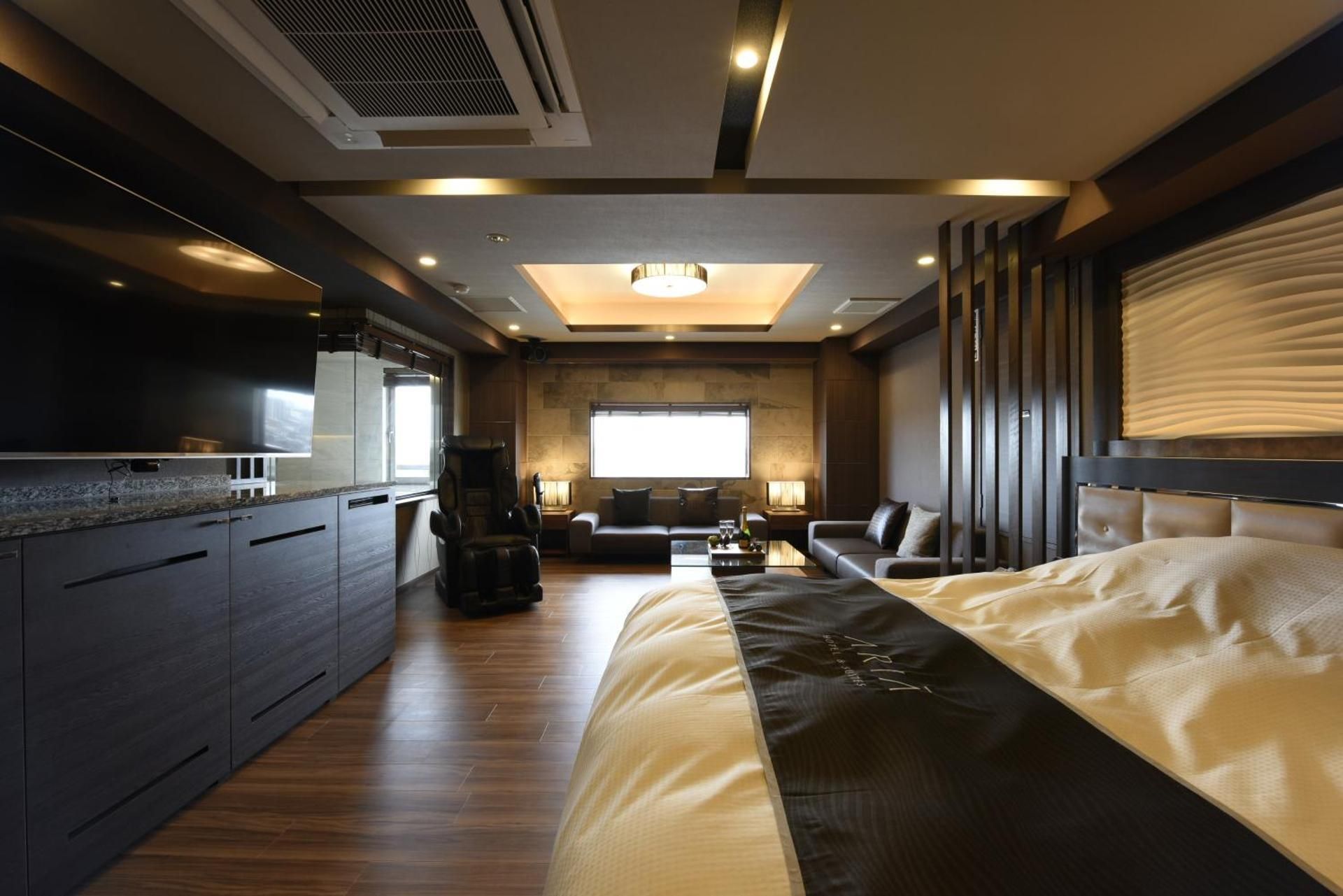Deluxe Double Room with Extra Bed